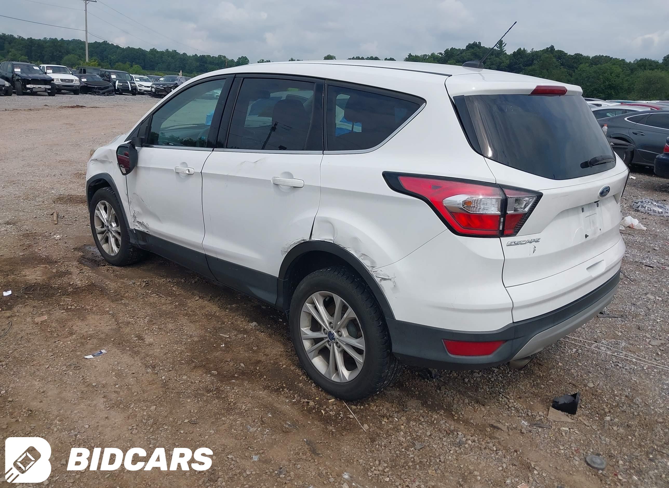 2017 Ford Escape, SE