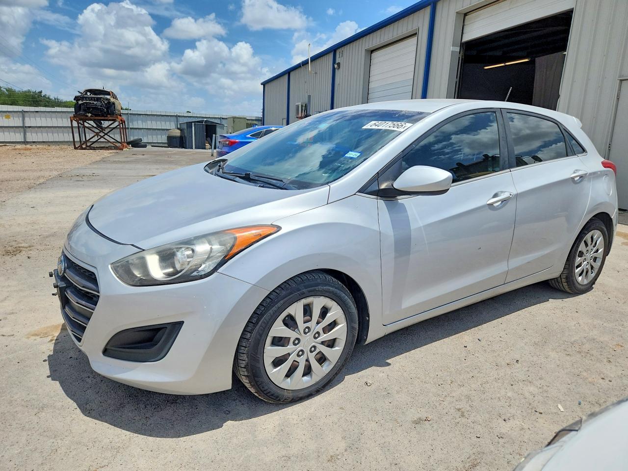 2017 Hyundai Elantra, Base