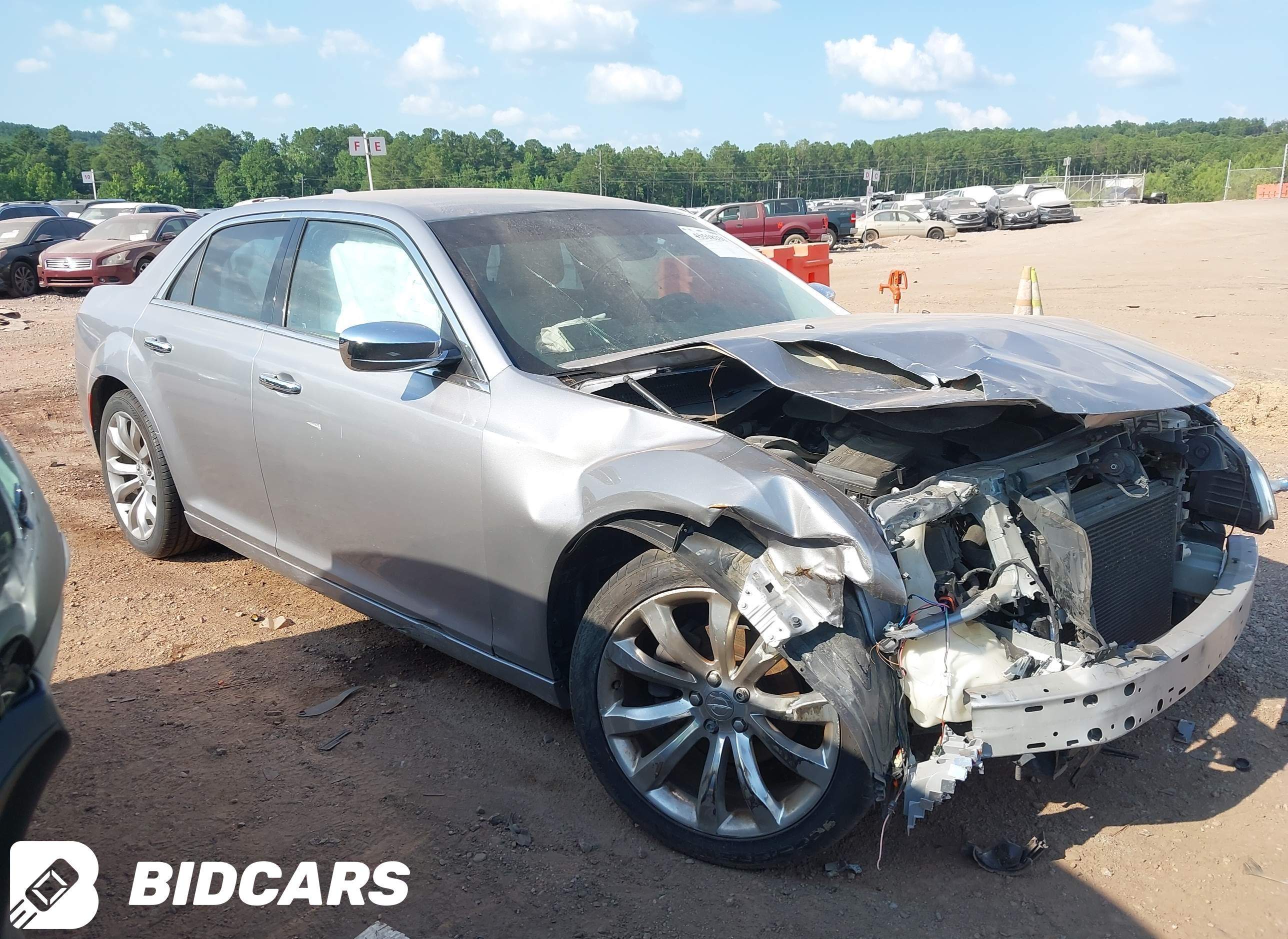 2018 Chrysler 300, Limited