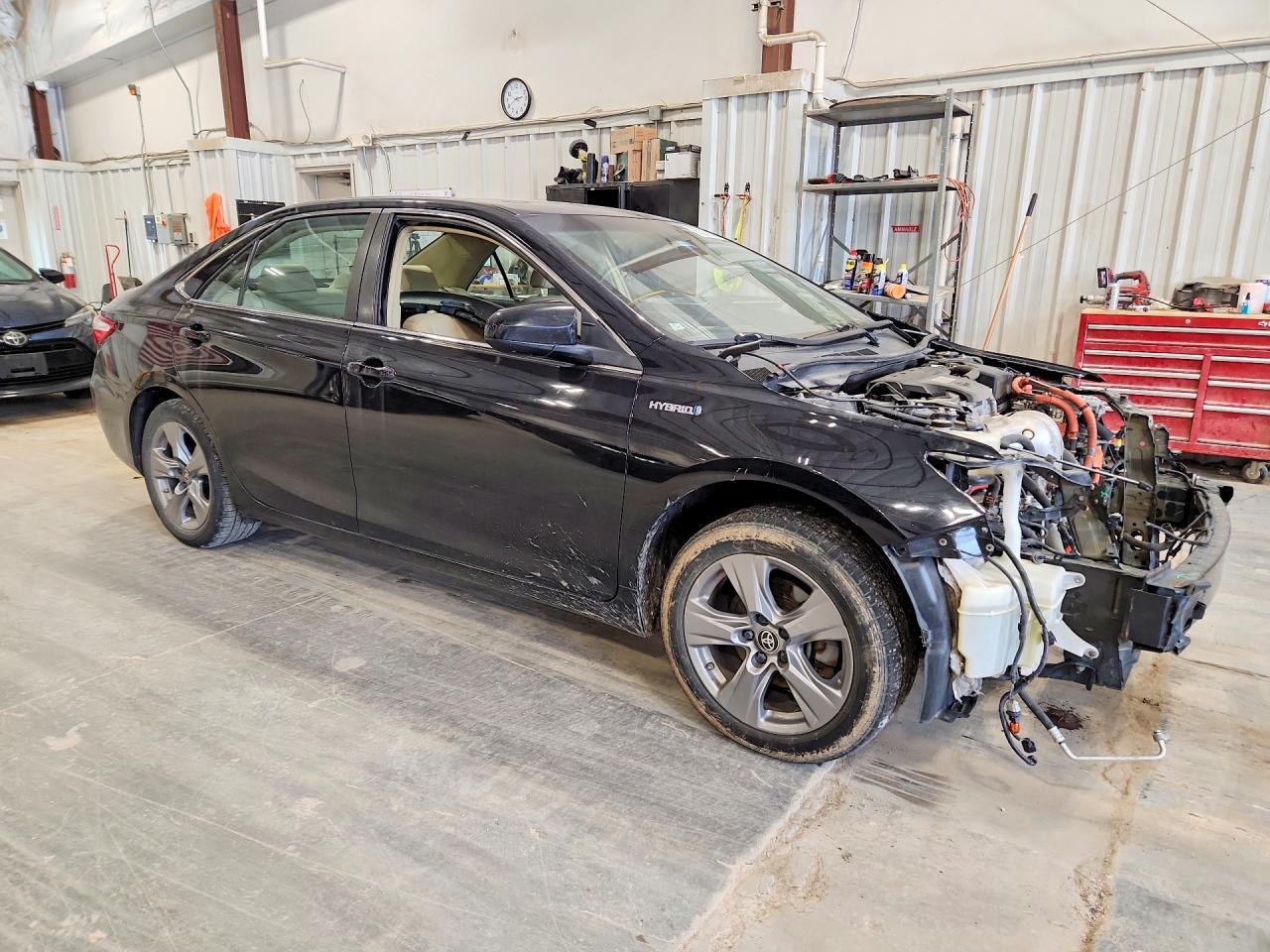 2017 Toyota Camry, LE