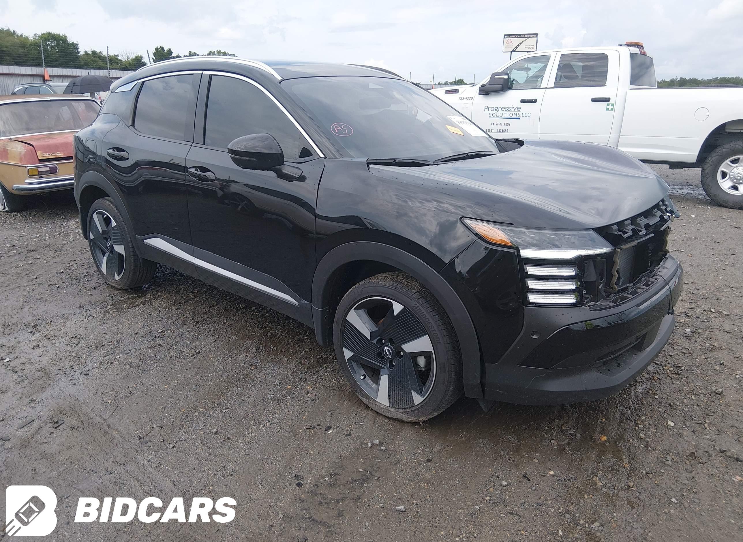 2025 Nissan Kicks, Sr Fwd