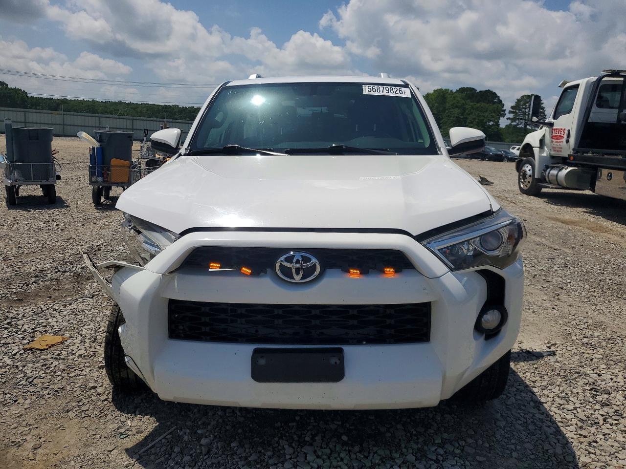 2015 Toyota 4runner, SR5