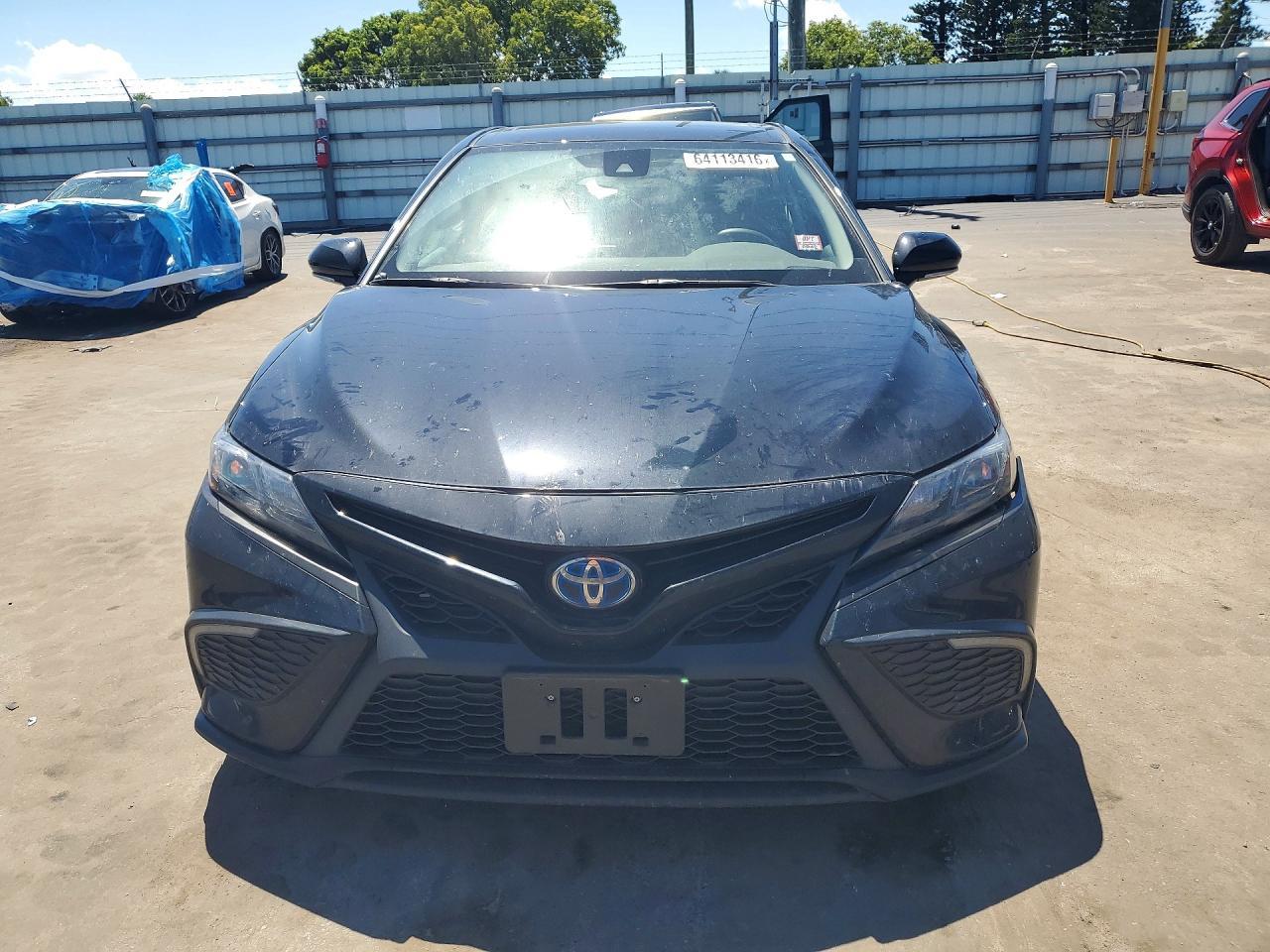 2024 Toyota Camry, SE
