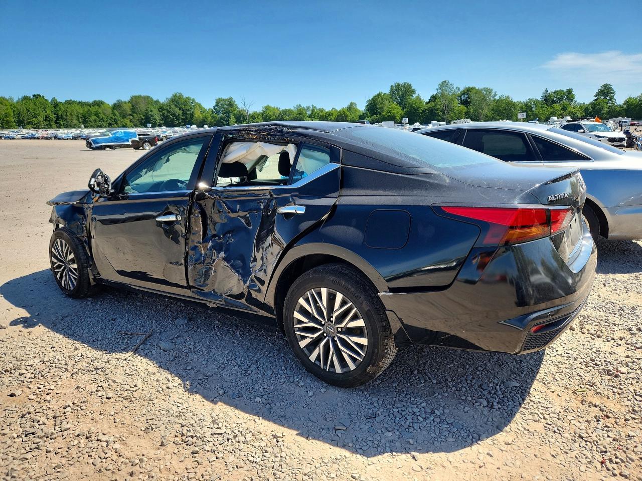 2024 Nissan Altima, SV