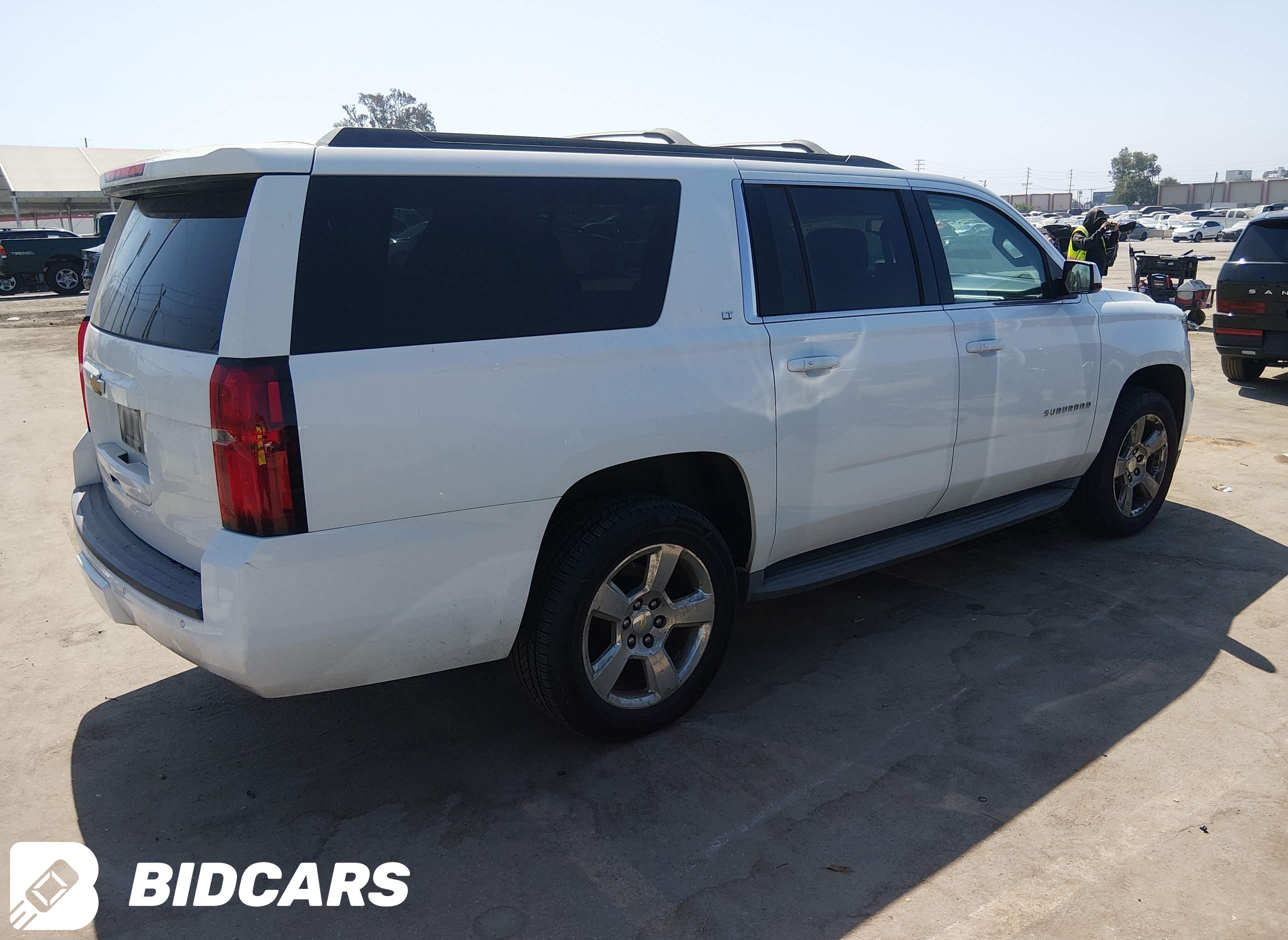 2015 Chevrolet Suburban, LT