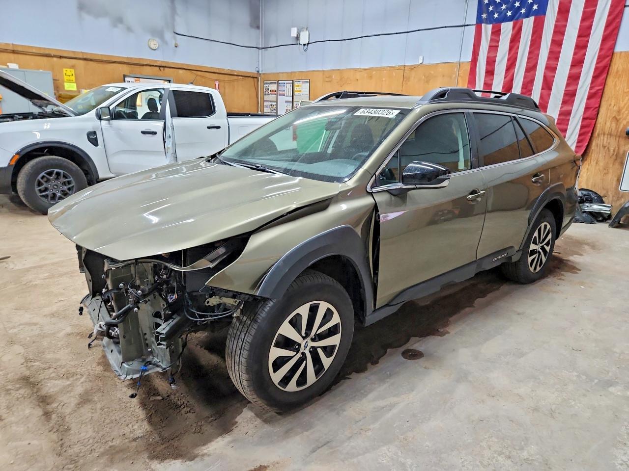 2025 Subaru Outback, Premium