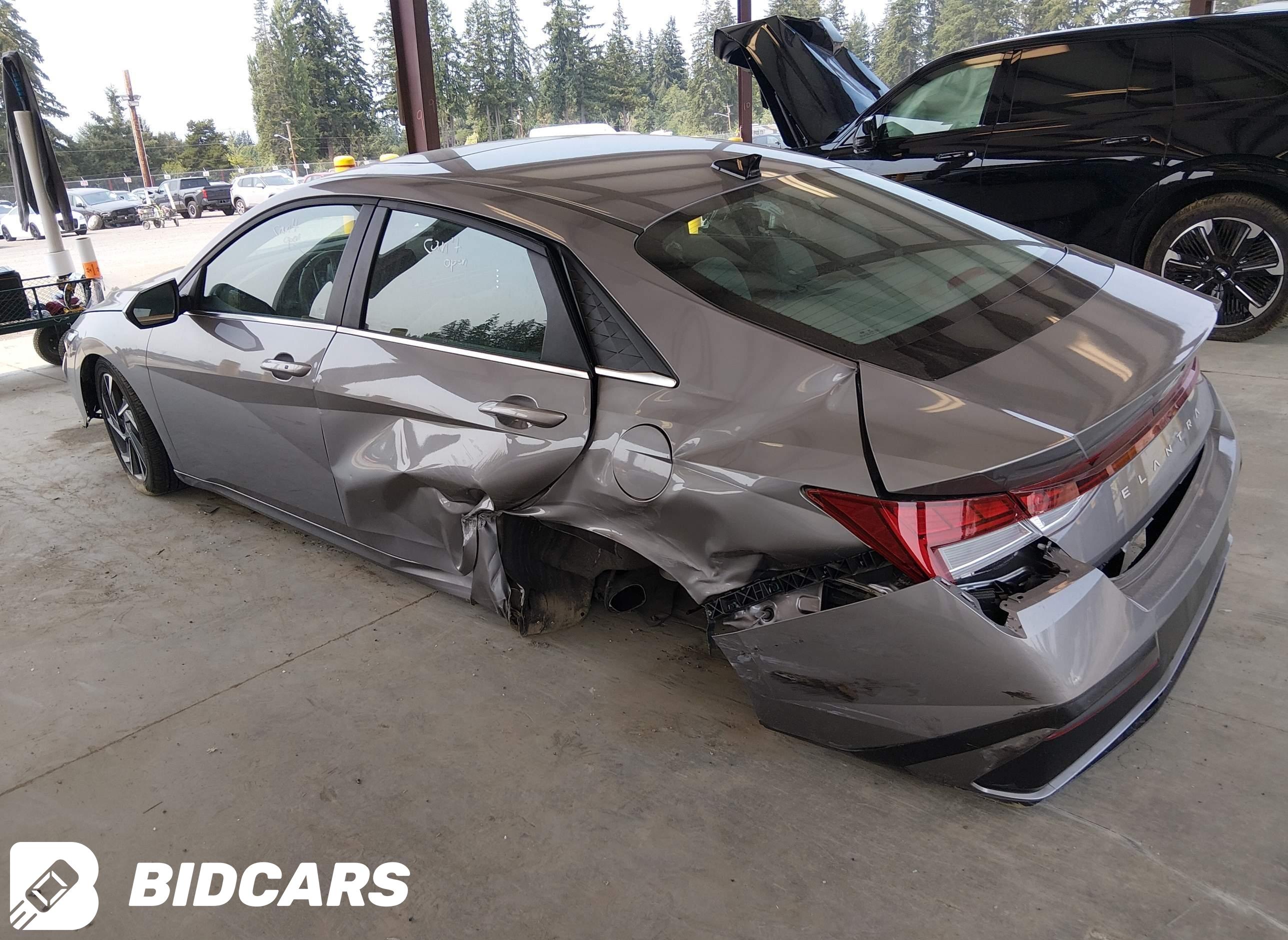 2024 Hyundai Elantra, Sel