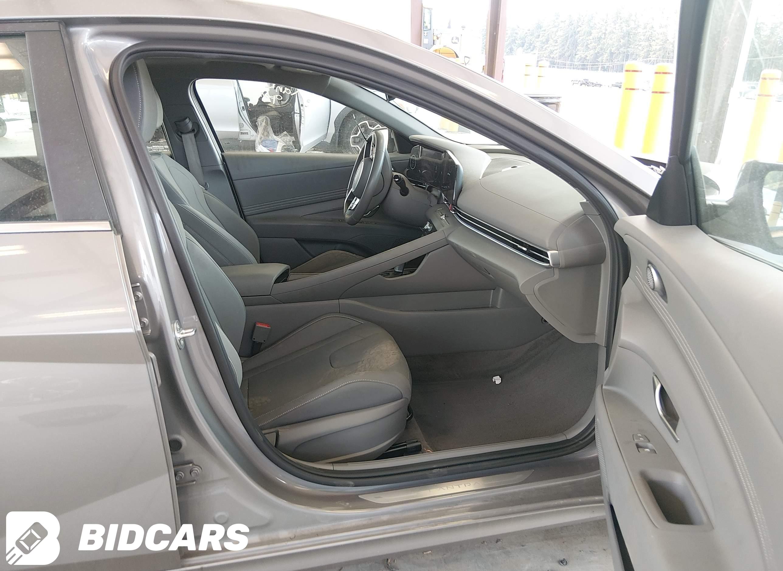 2024 Hyundai Elantra, Sel