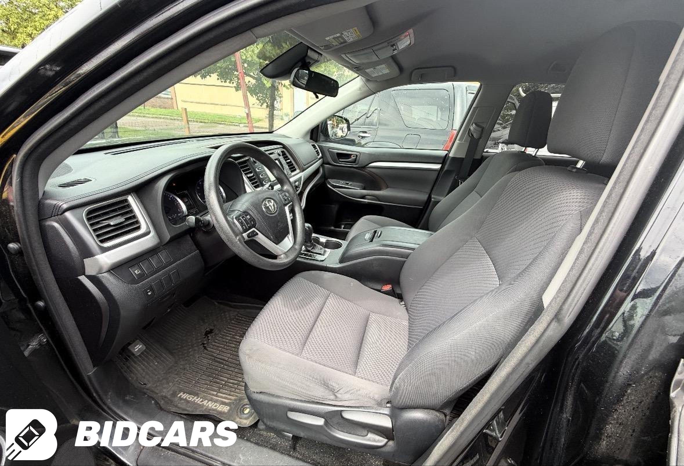 2018 Toyota Highlander, LE
