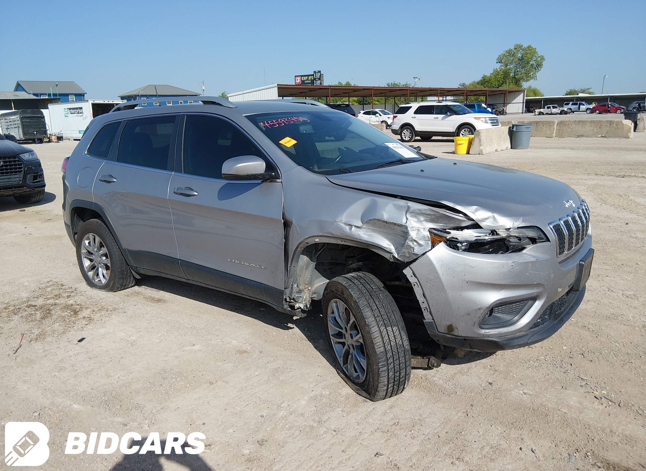2020 Jeep Cherokee, Latitude...