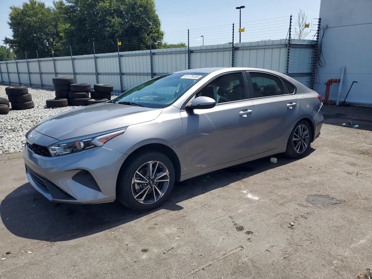 2024 KIA Forte, Lxs