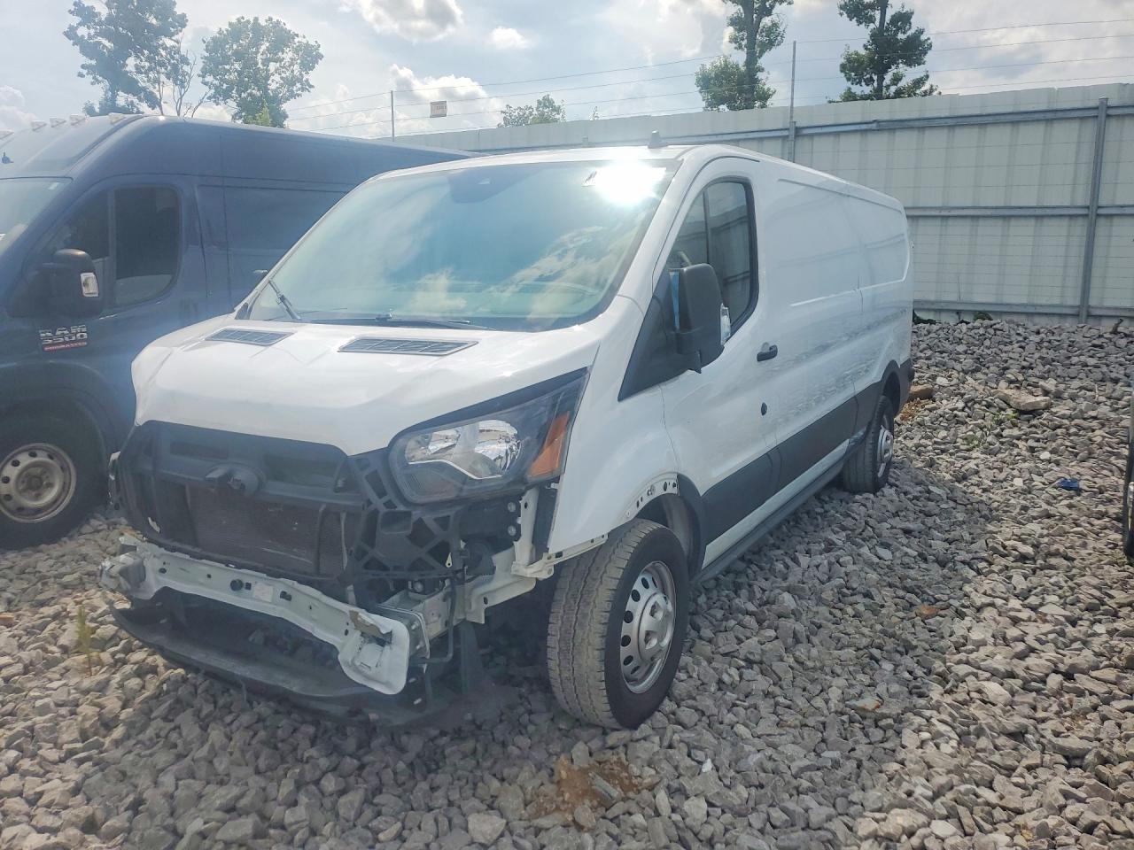 2024 Ford Transit, T-150