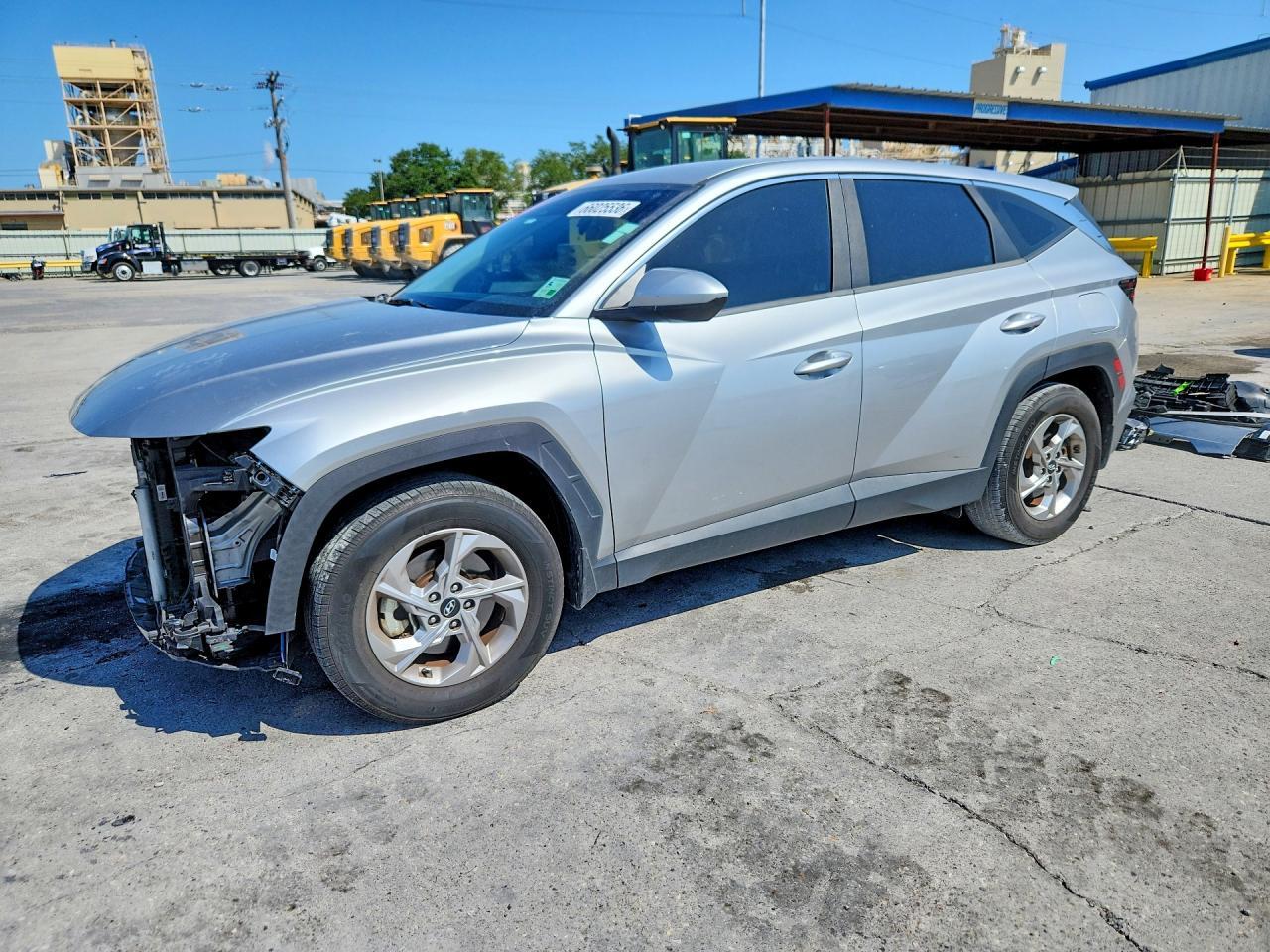 2022 Hyundai Tucson, SE