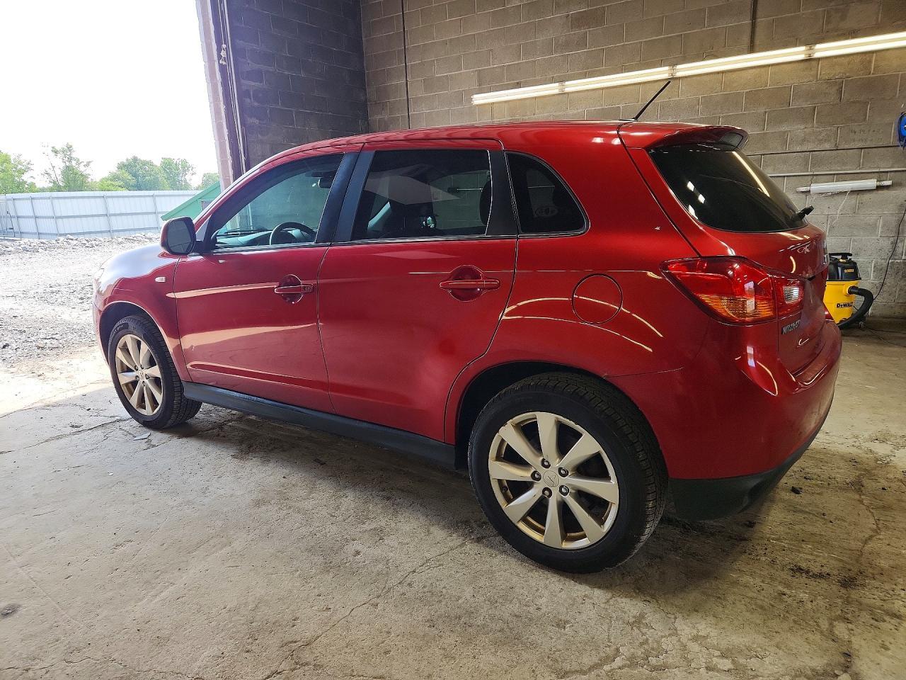 2015 Mitsubishi Outlander, SE
