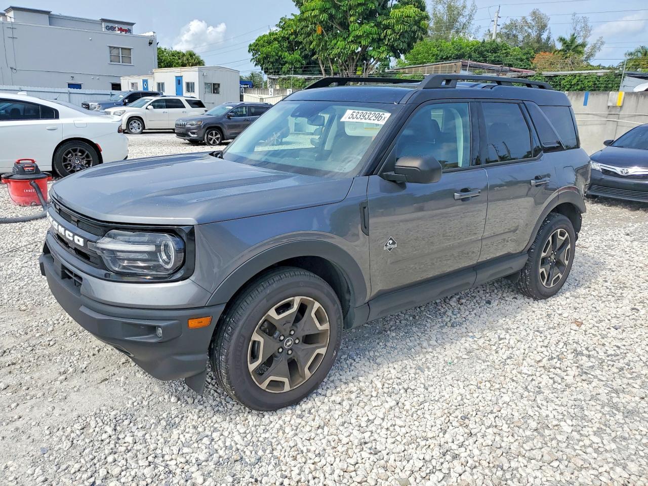 2023 Ford Bronco, Outer Banks