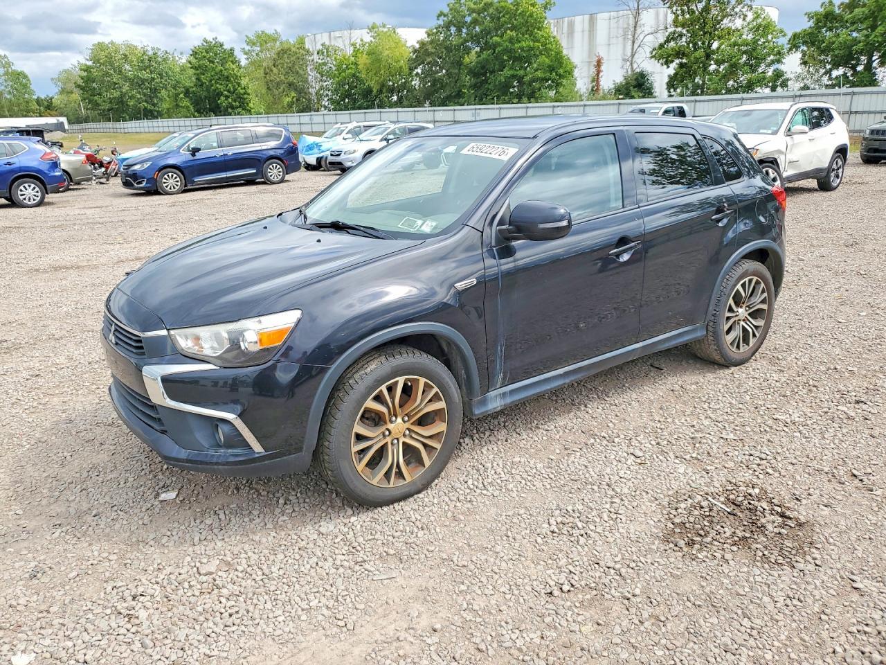 2017 Mitsubishi Outlander, ES