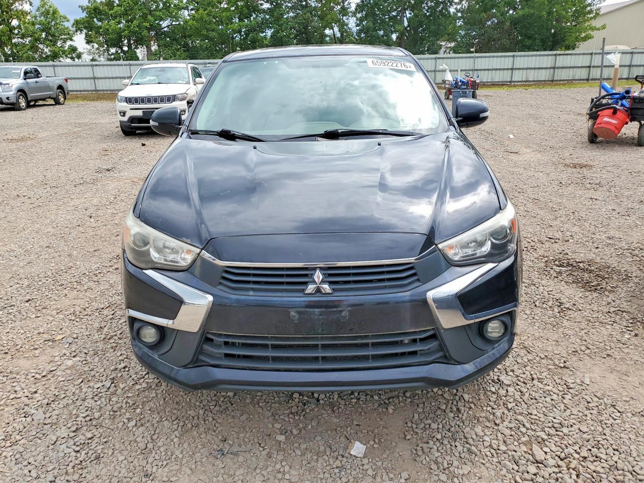 2017 Mitsubishi Outlander, ES