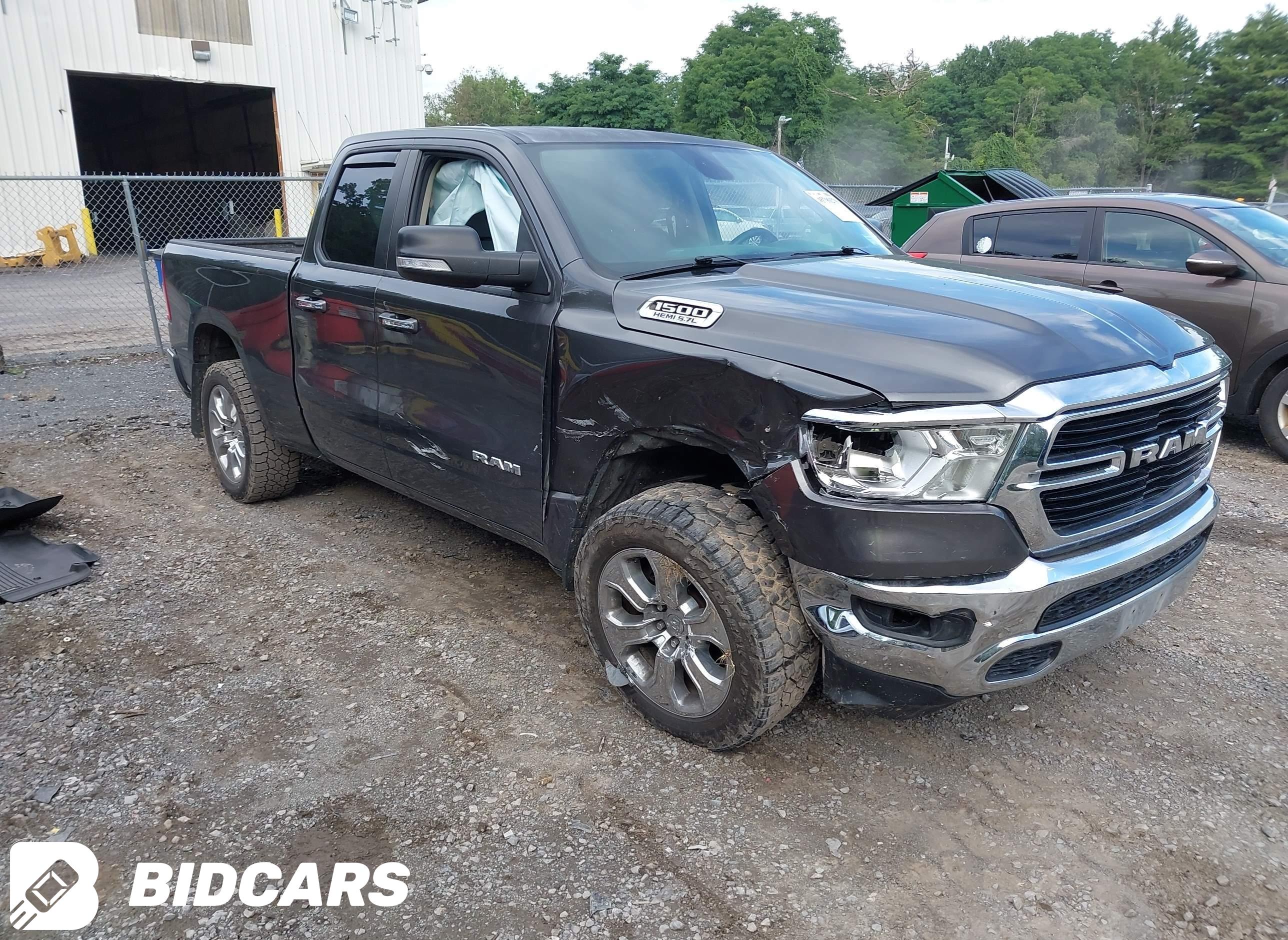 2020 RAM 1500, Big Horn  4X4...