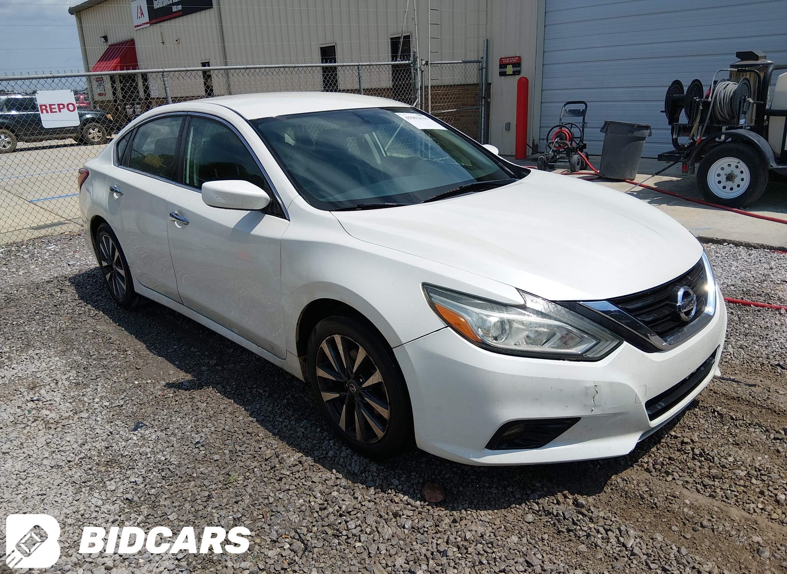 2017 Nissan Altima, 2.5 SV