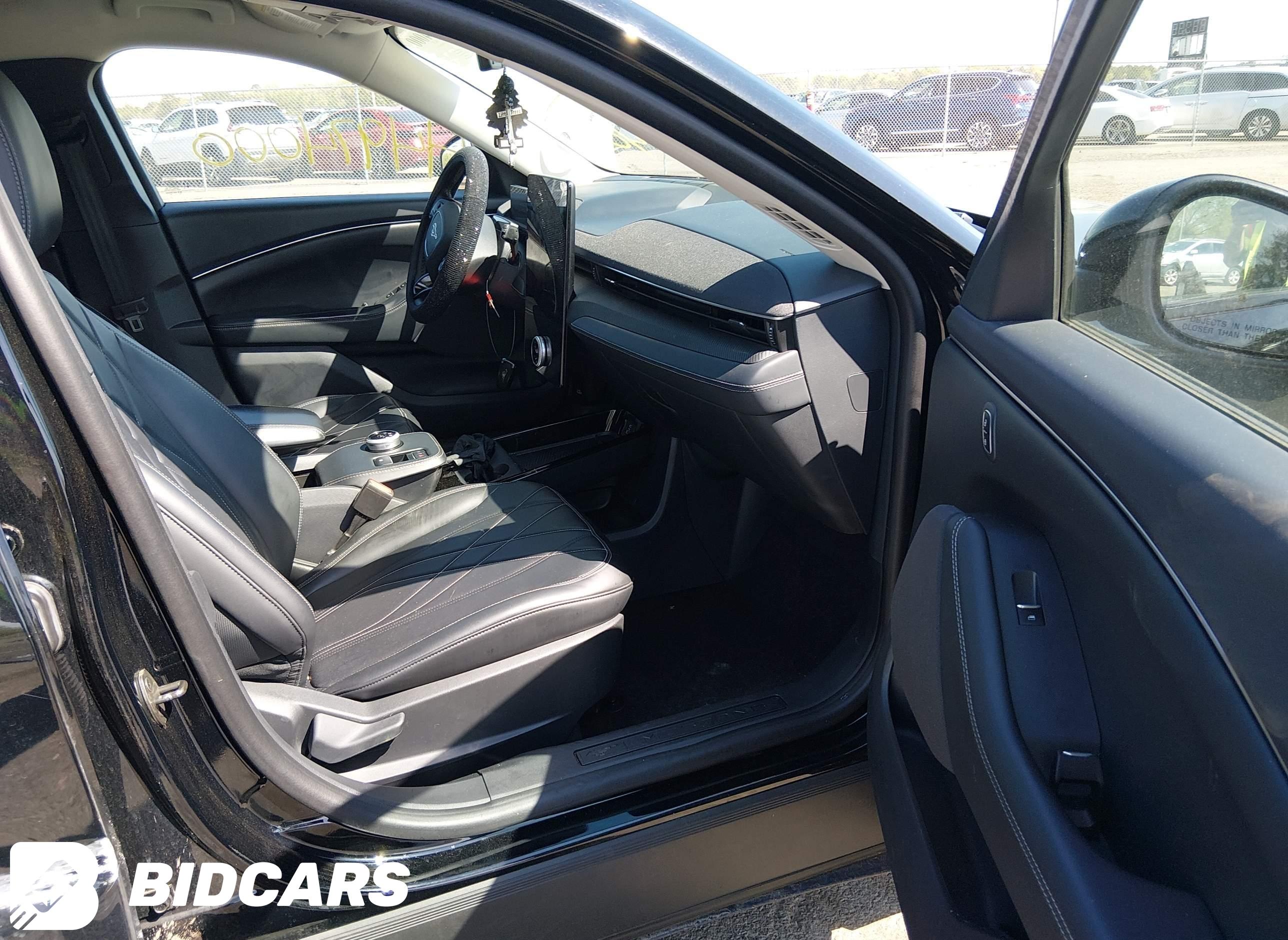 2024 Ford Mustang Mach-E, Select