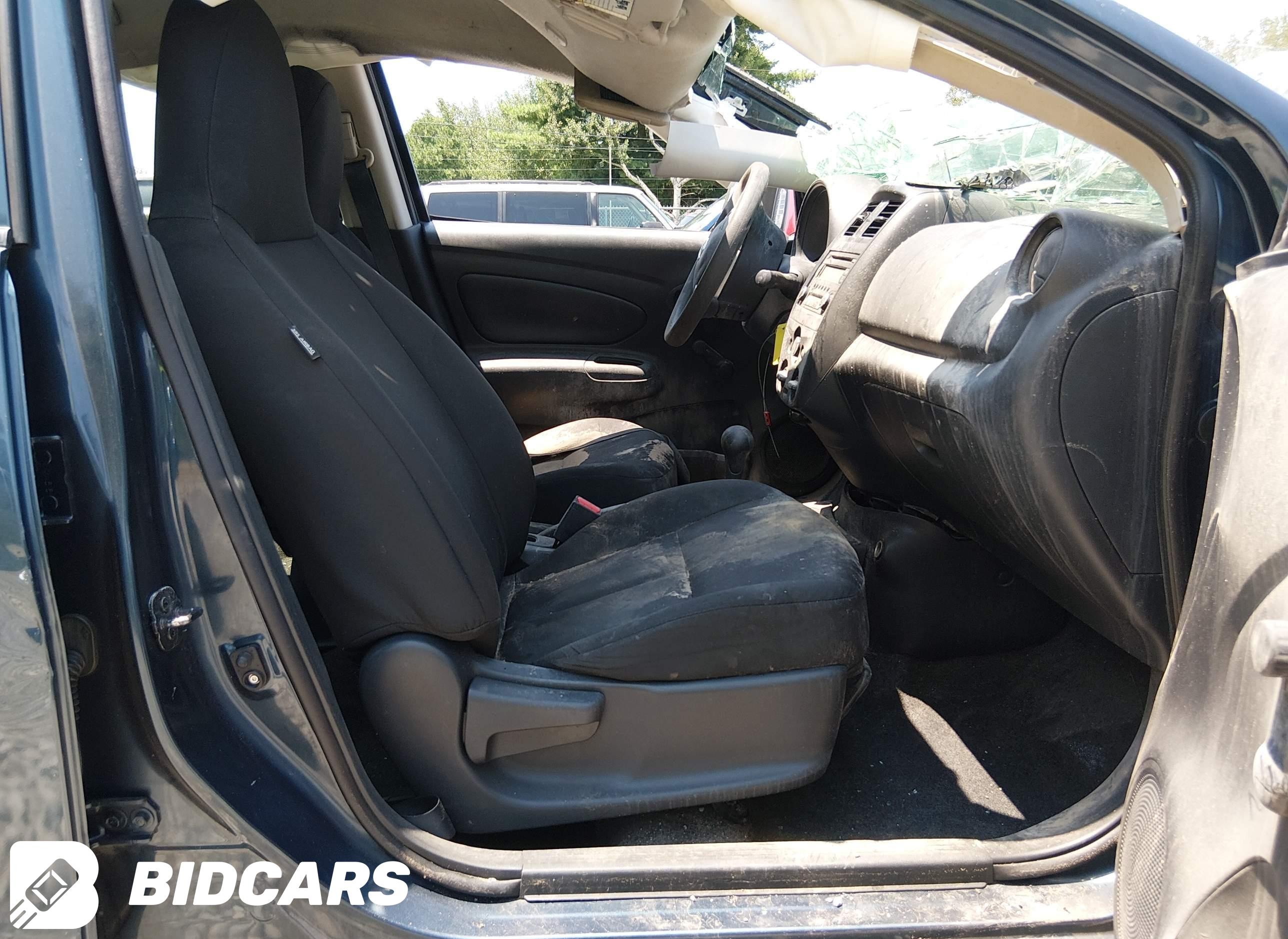 2017 Nissan Versa, 1.6 S+