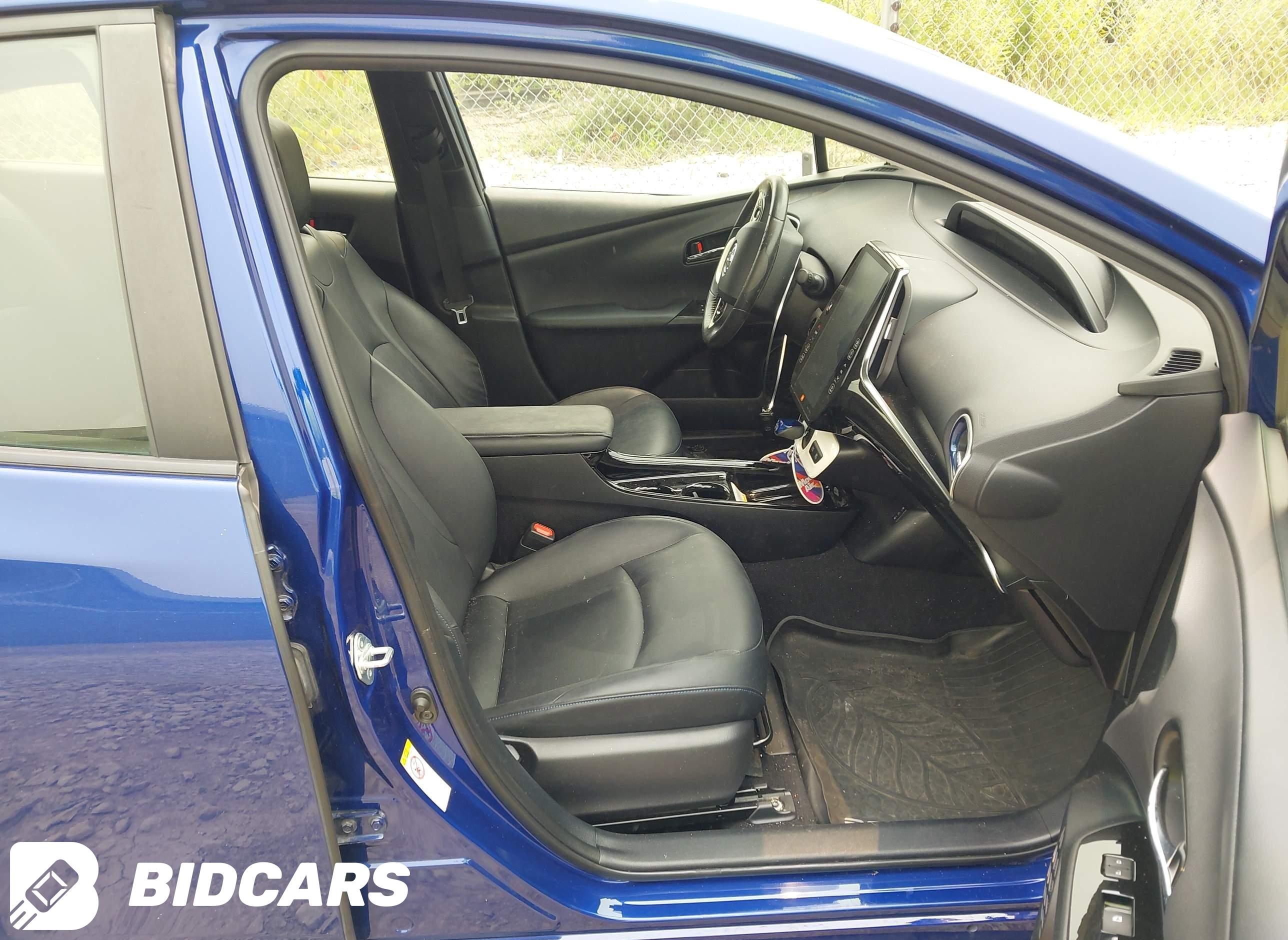 2018 Toyota Prius, Four Touring