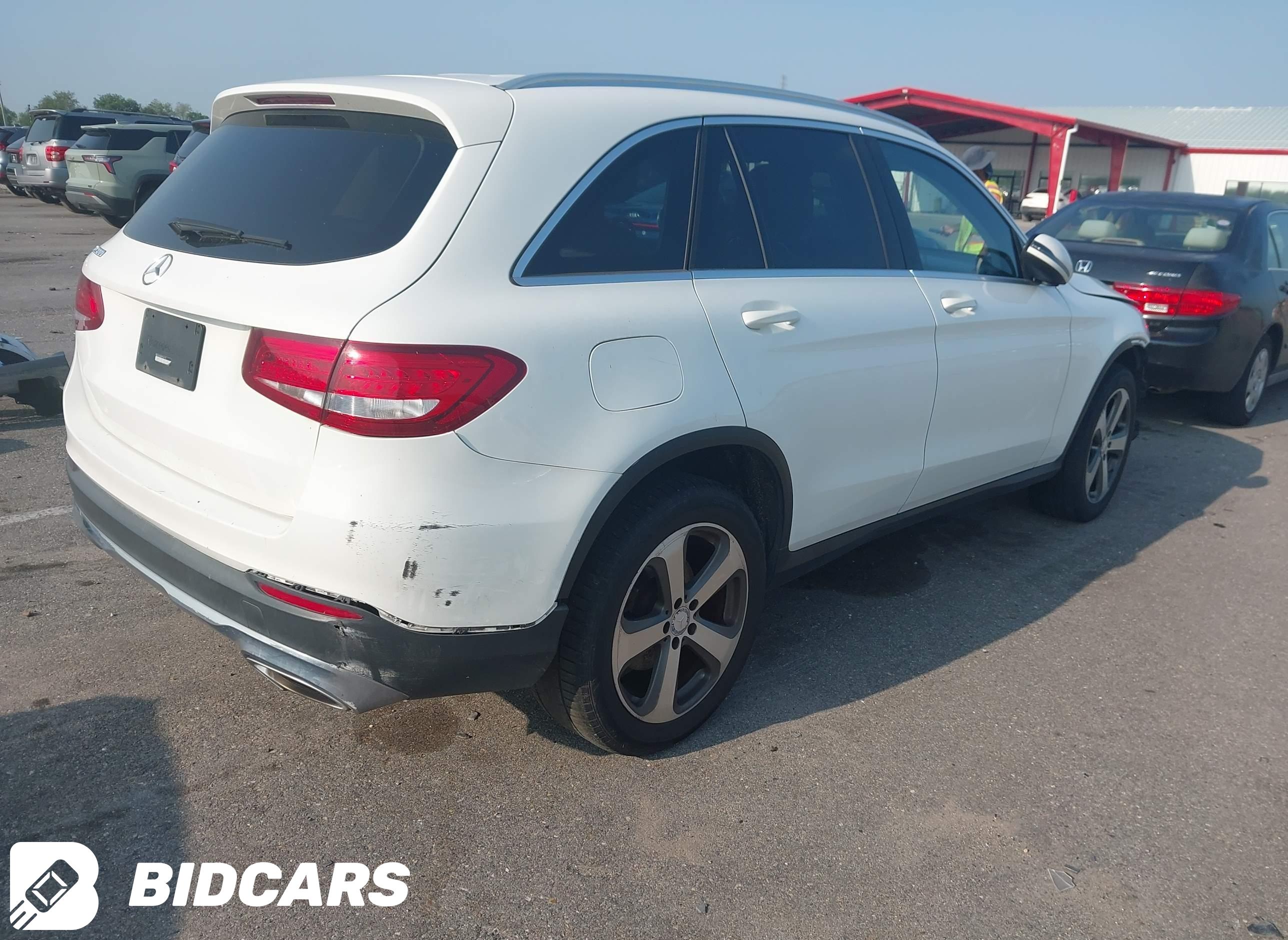 2017 Mercedes-Benz GLC 300