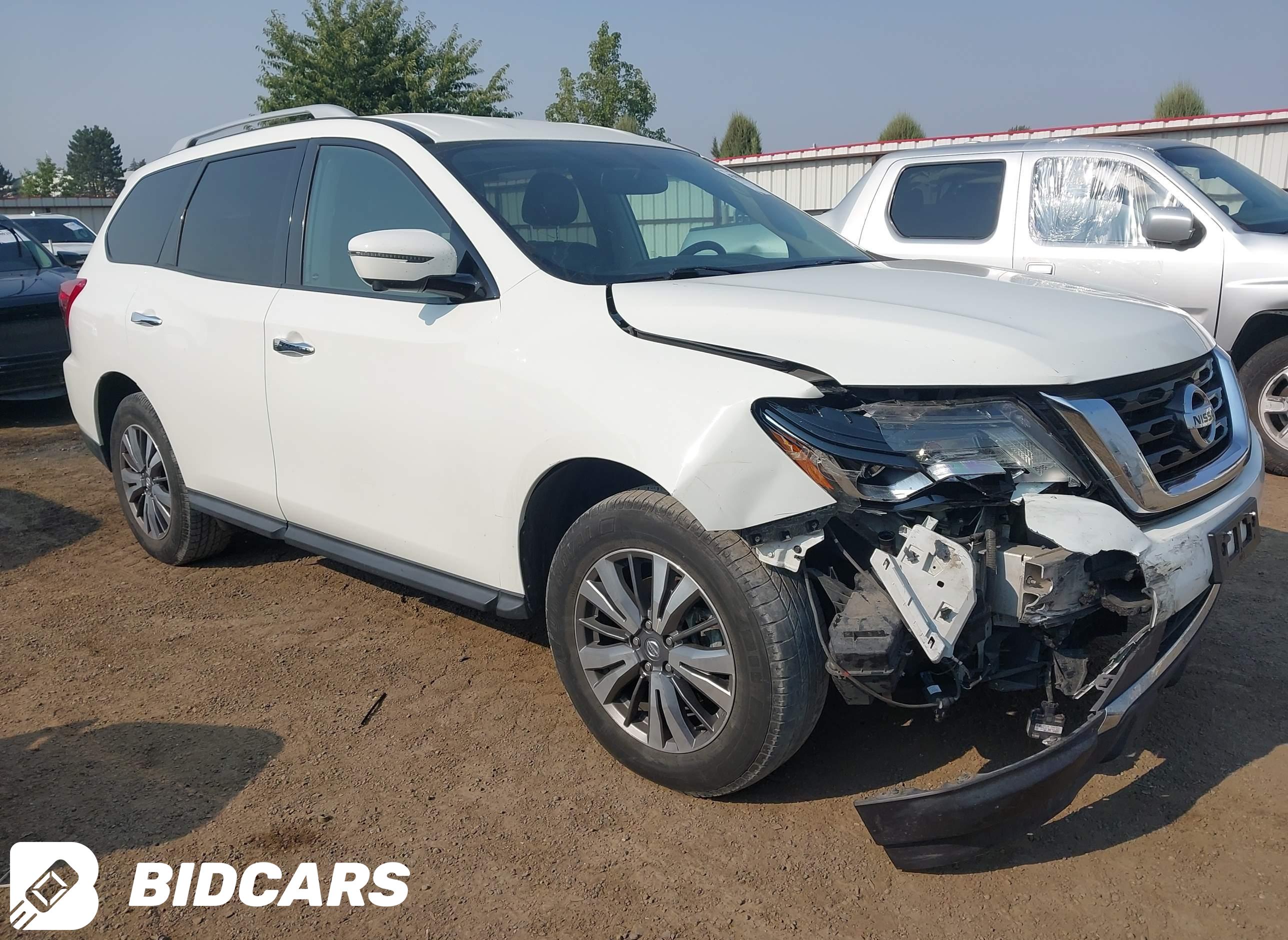 2019 Nissan Pathfinder, SL
