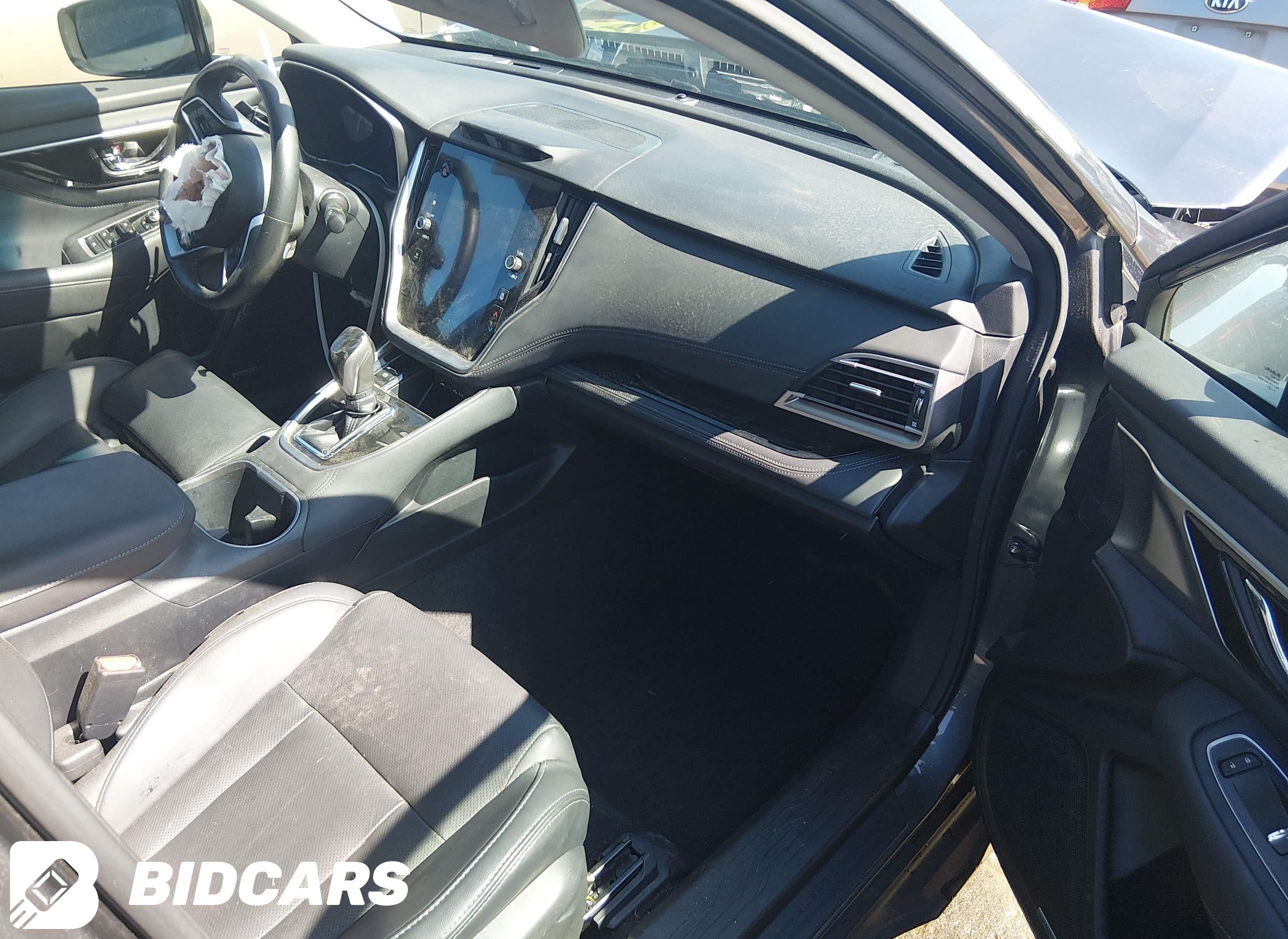 2022 Subaru Outback, Limited