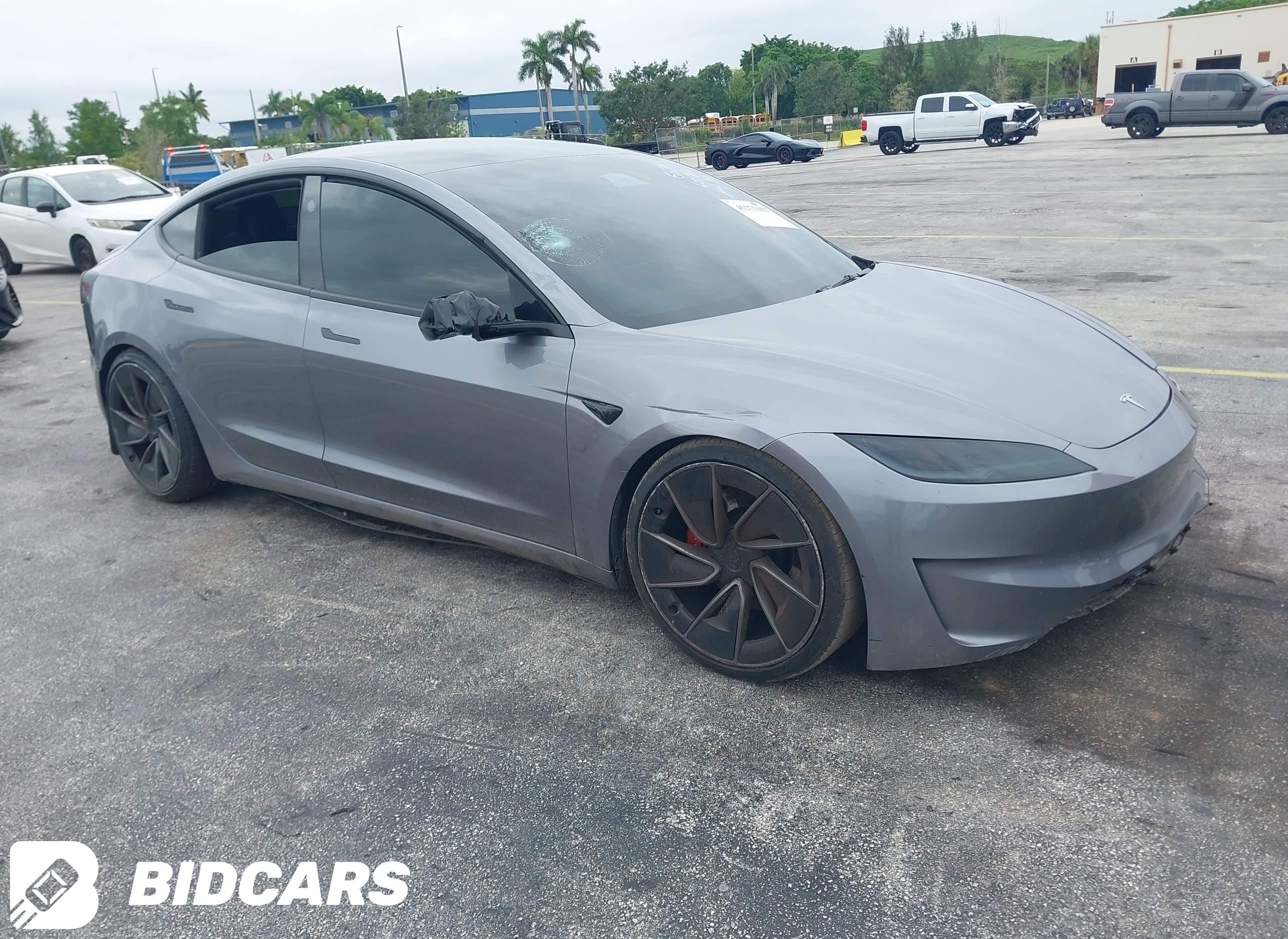 2024 Tesla Model 3, Performan...