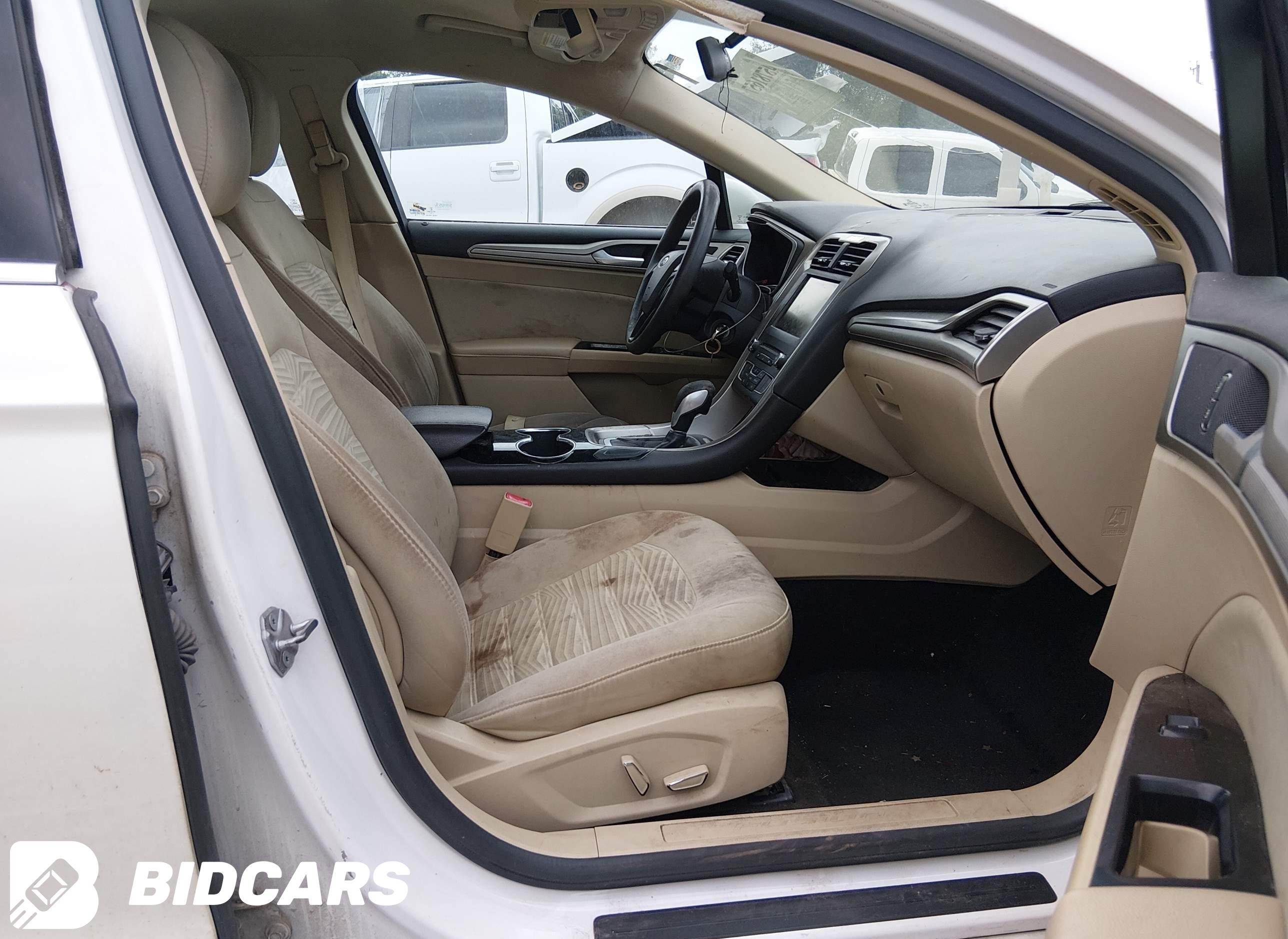 2016 Ford Fusion, SE