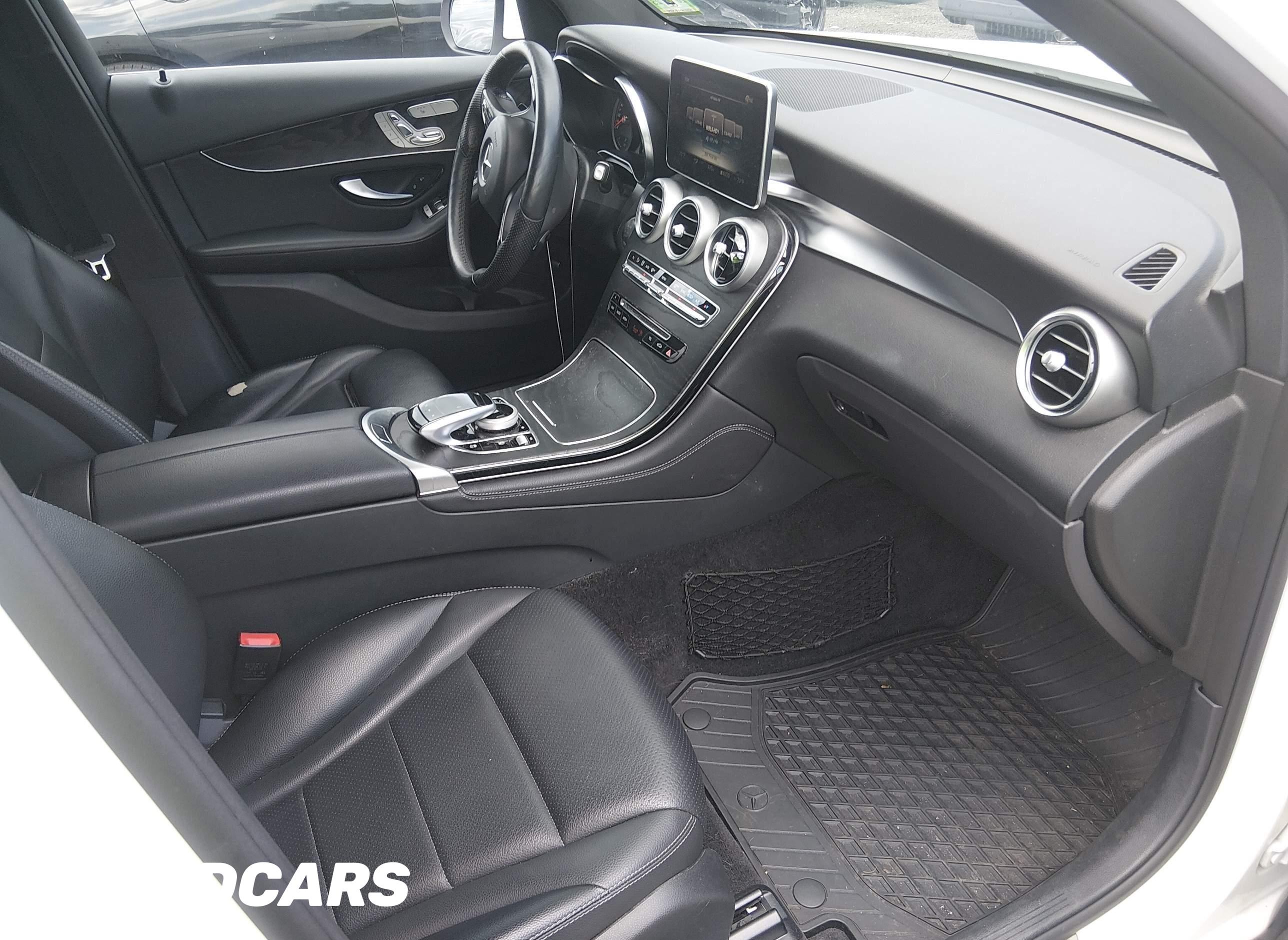 2018 Mercedes-Benz GLC 300, 4...