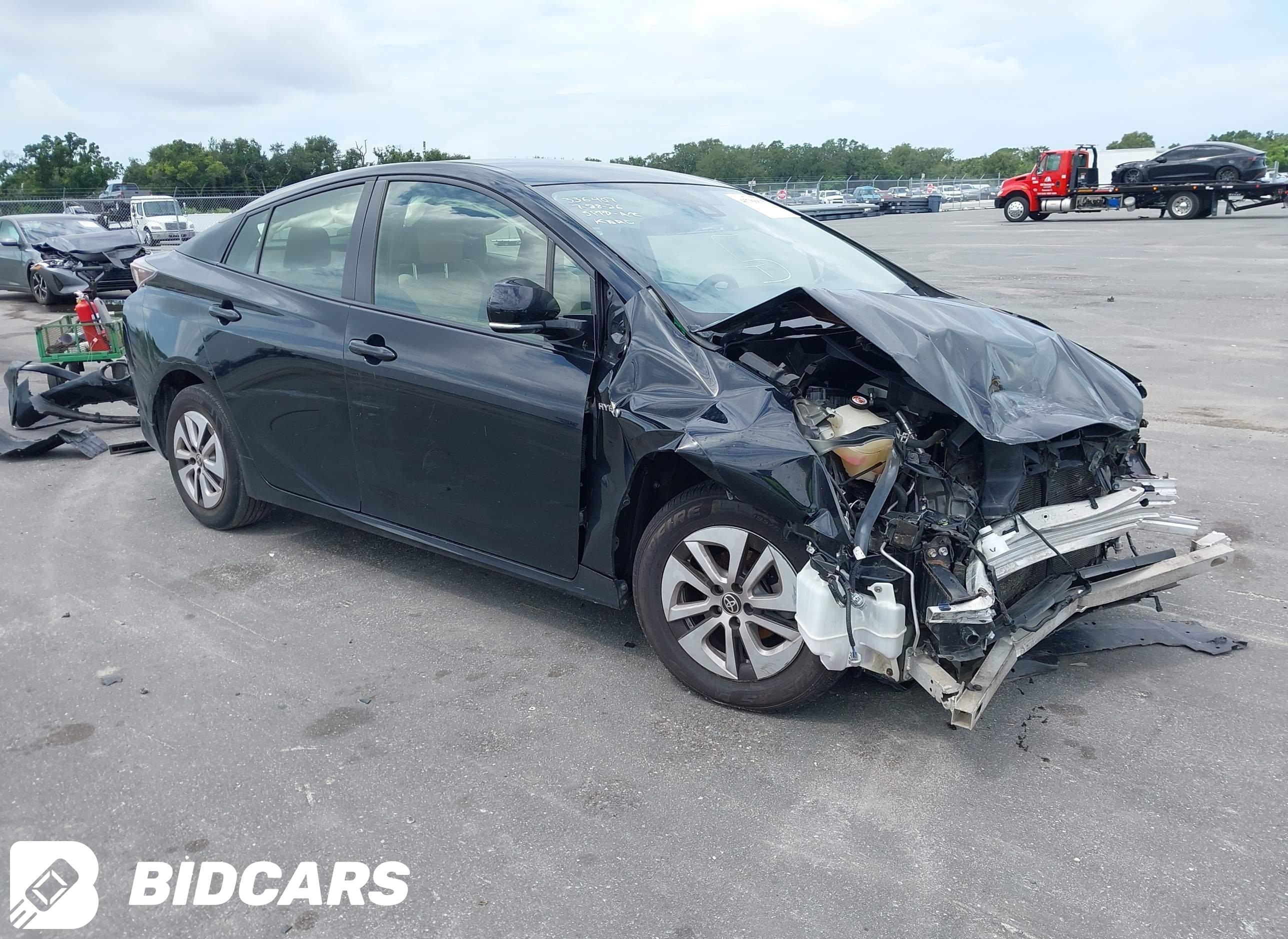 2018 Toyota Prius, Three