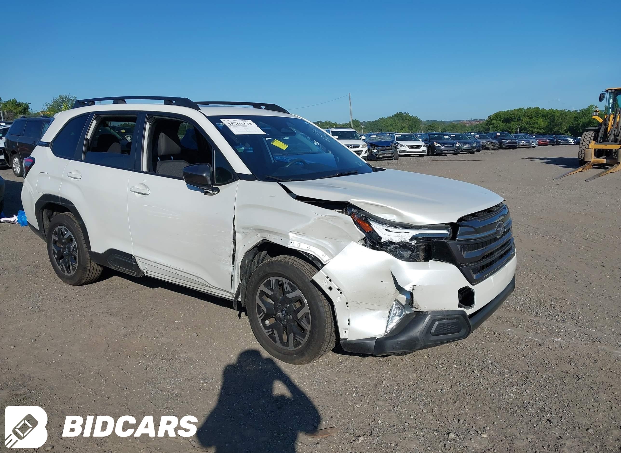2025 Subaru Forester, Premium