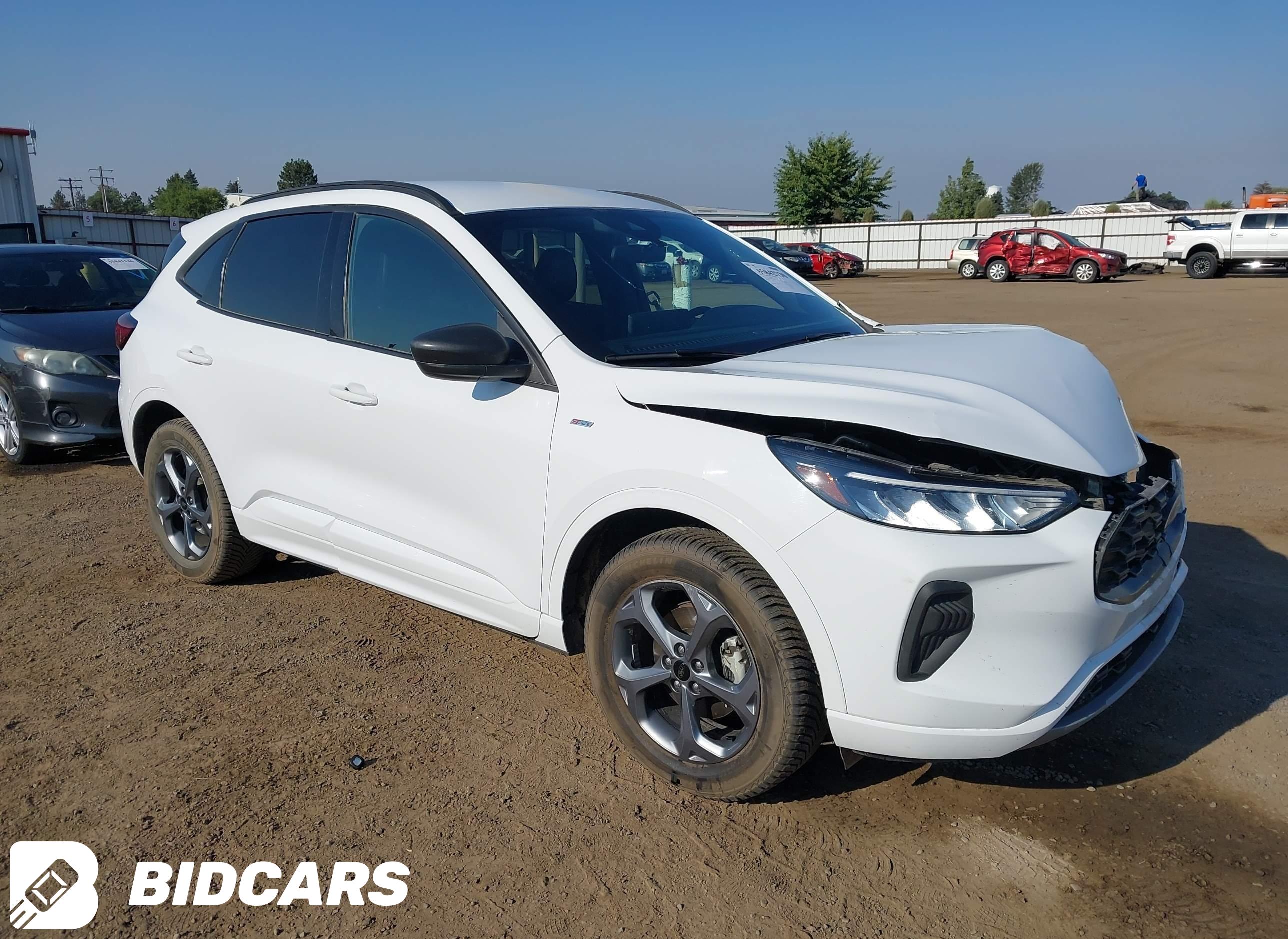 2023 Ford Escape, St-Line