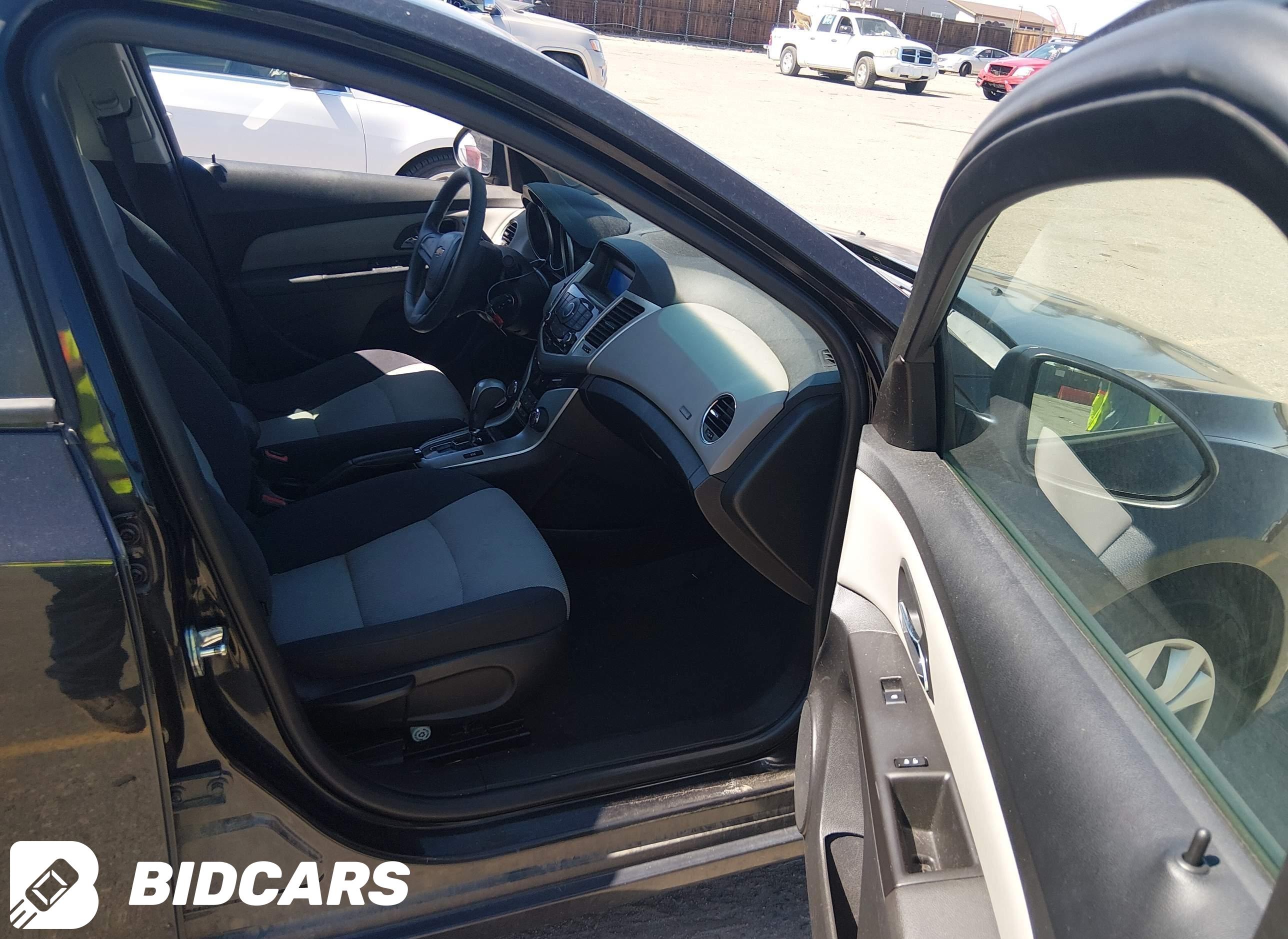 2015 Chevrolet Cruze, Ls Auto