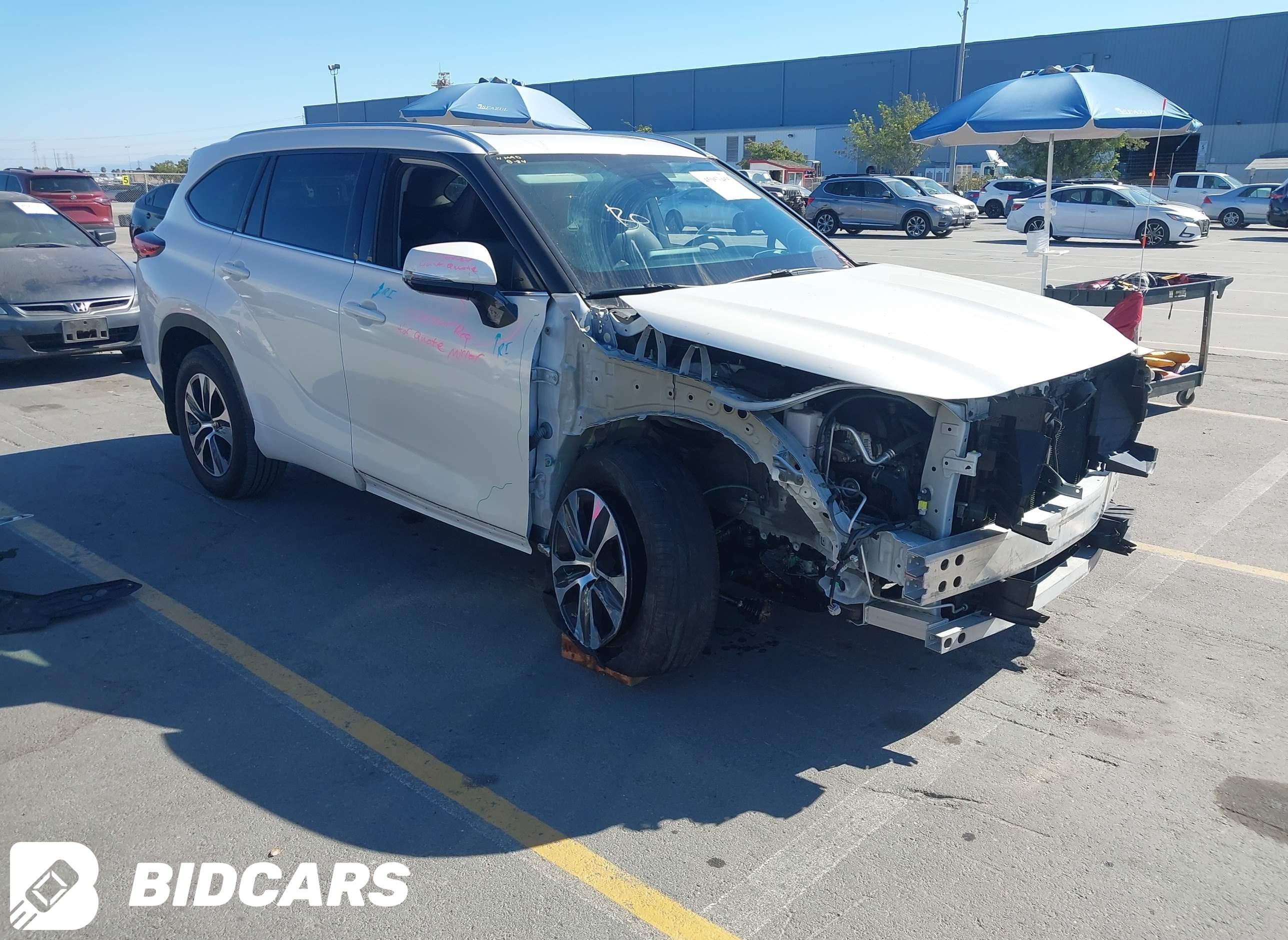 2020 Toyota Highlander, Xle