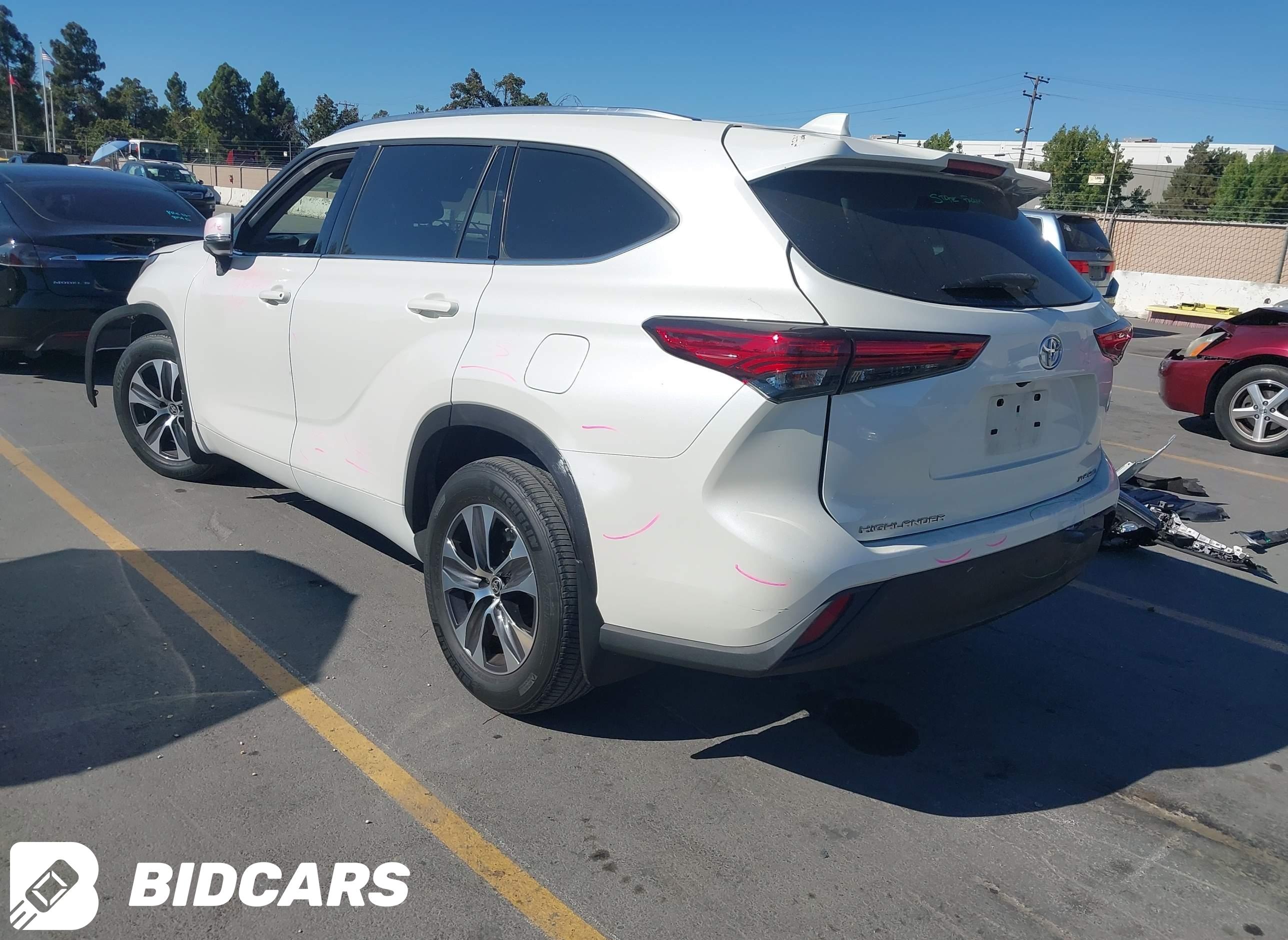 2020 Toyota Highlander, Xle