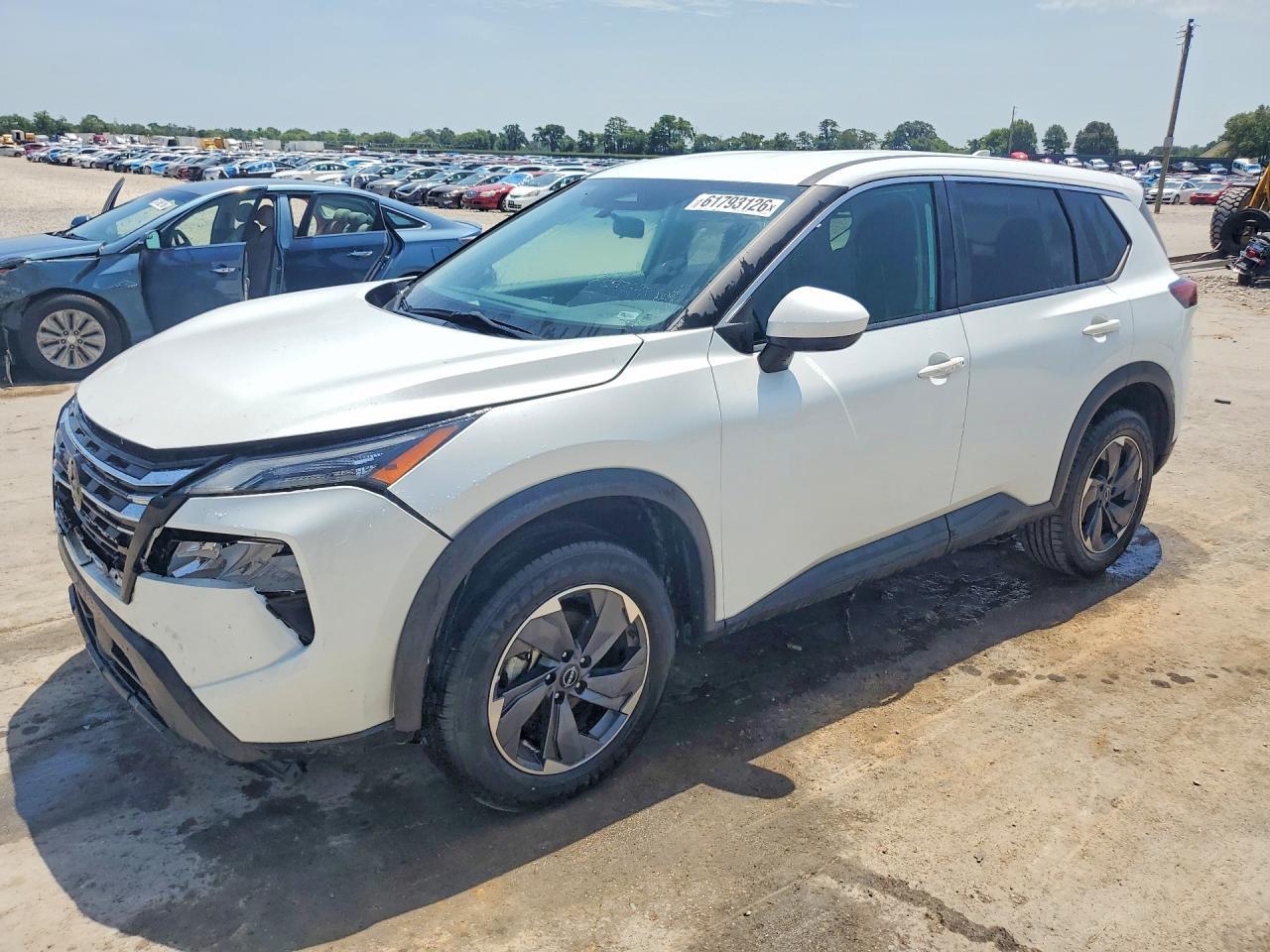 2024 Nissan Rogue, SV