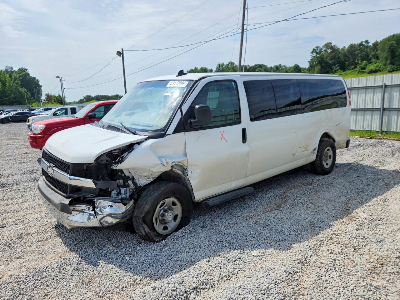 2018 Chevrolet Express, LT