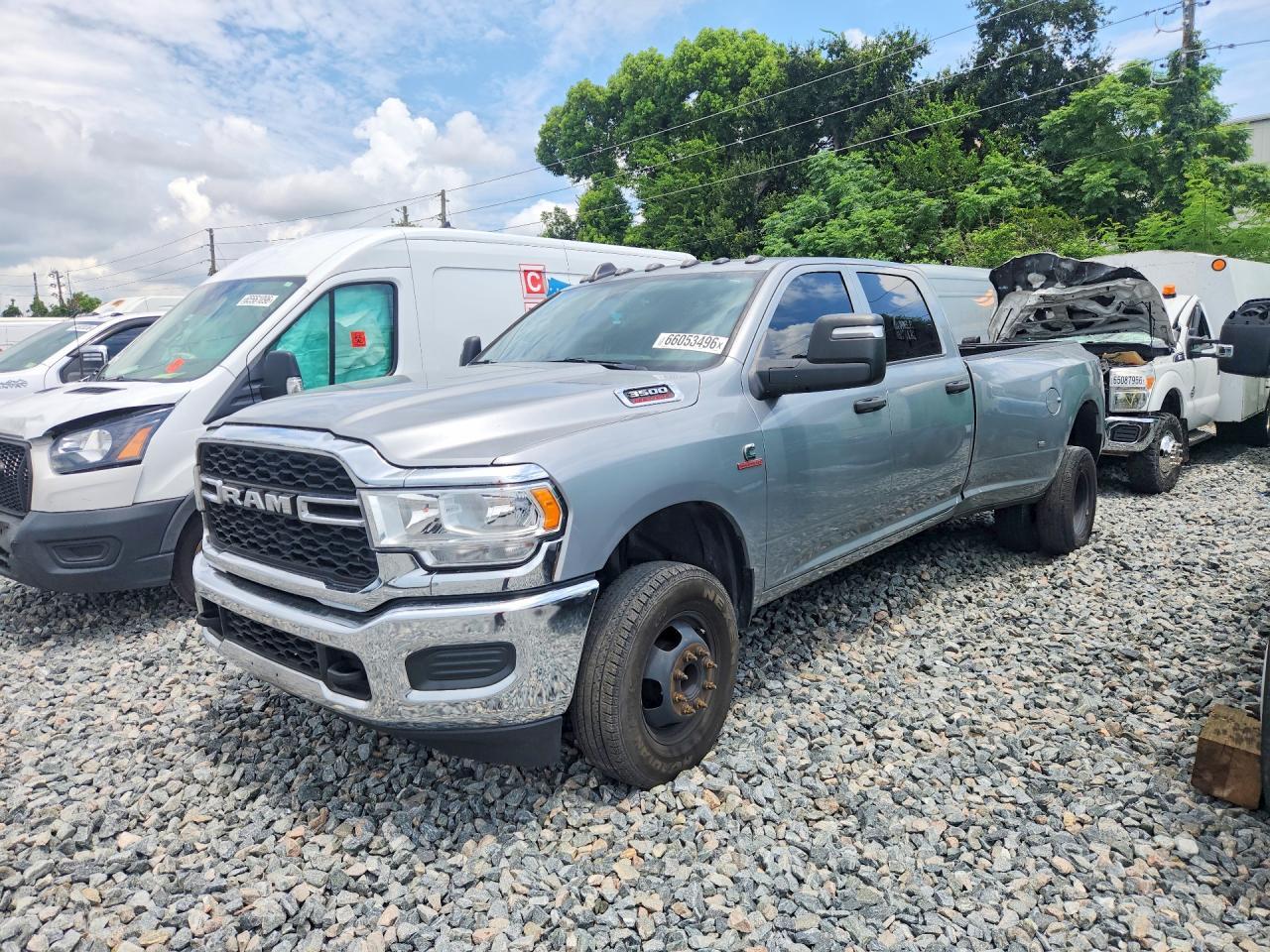 2023 RAM 3500, Tradesman