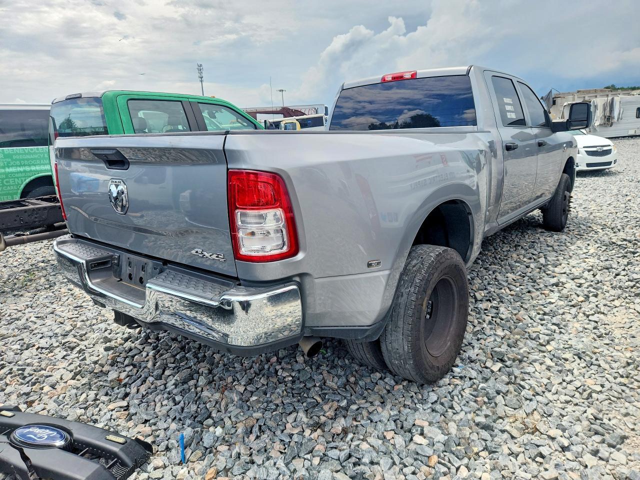 2023 RAM 3500, Tradesman