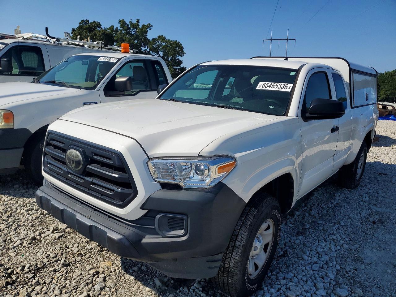 2018 Toyota Tacoma, SR