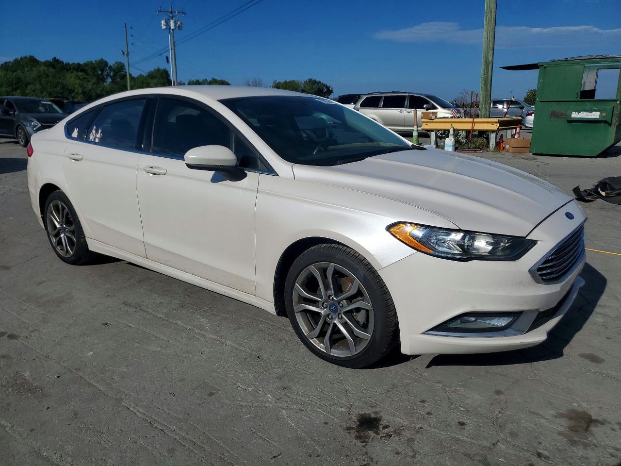 2017 Ford Fusion, SE