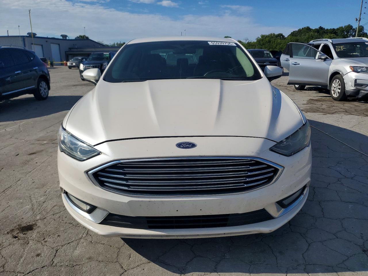 2017 Ford Fusion, SE