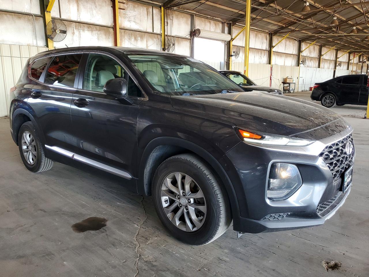 2020 Hyundai Santa Fe, SE
