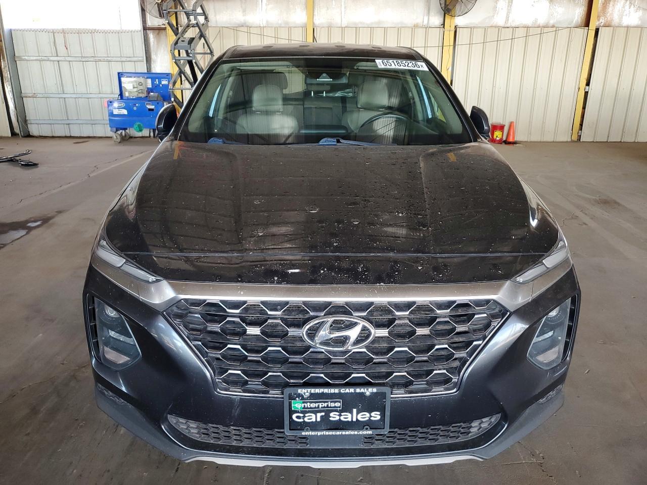 2020 Hyundai Santa Fe, SE