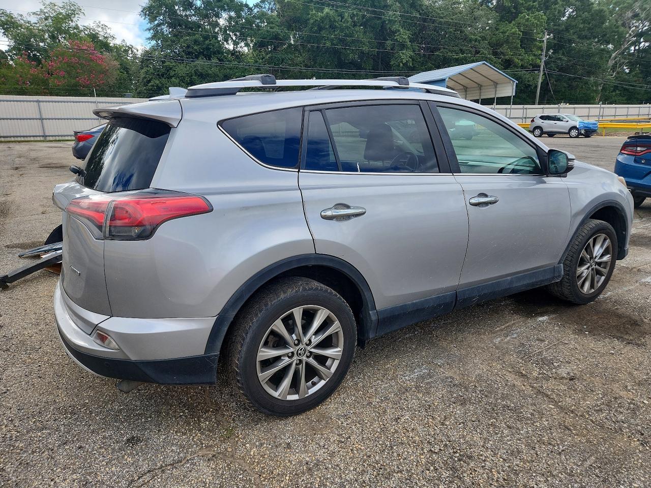 2016 Toyota RAV4, Limited
