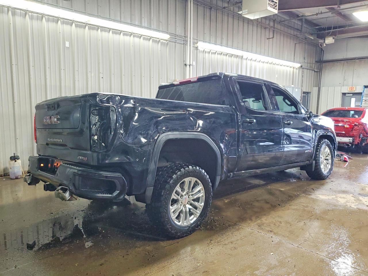2024 GMC Sierra, K1500 At4