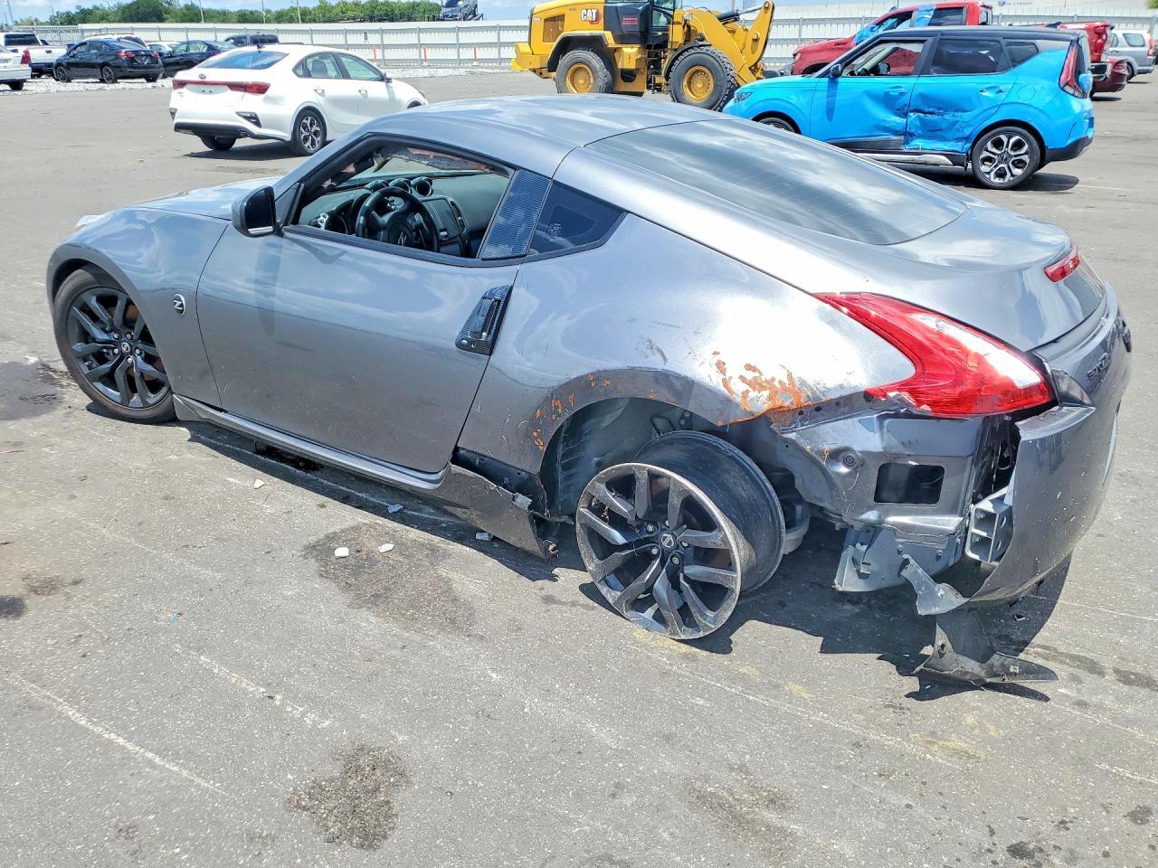 2016 Nissan 370Z, Base
